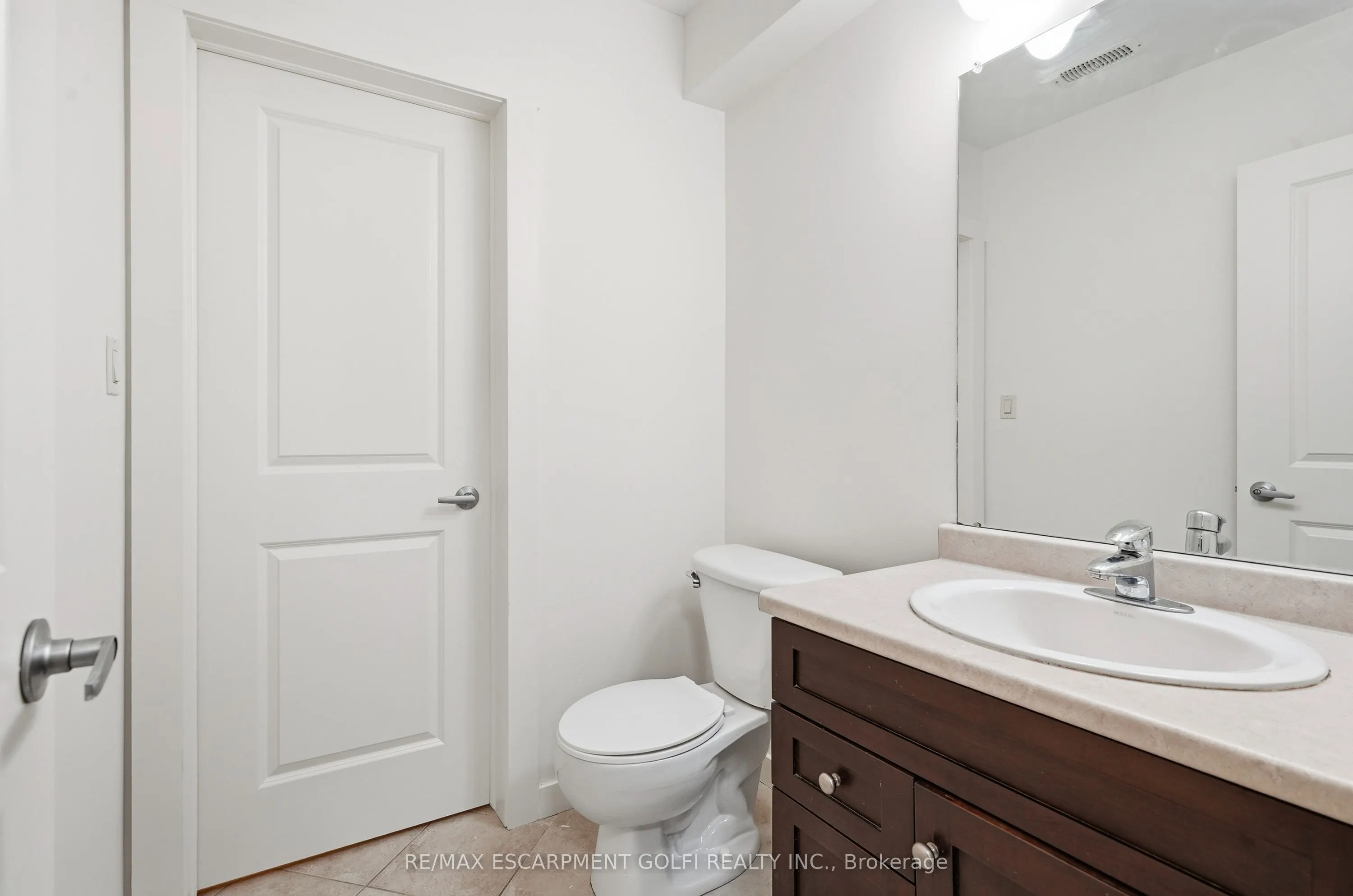 49 Ontario Street #8