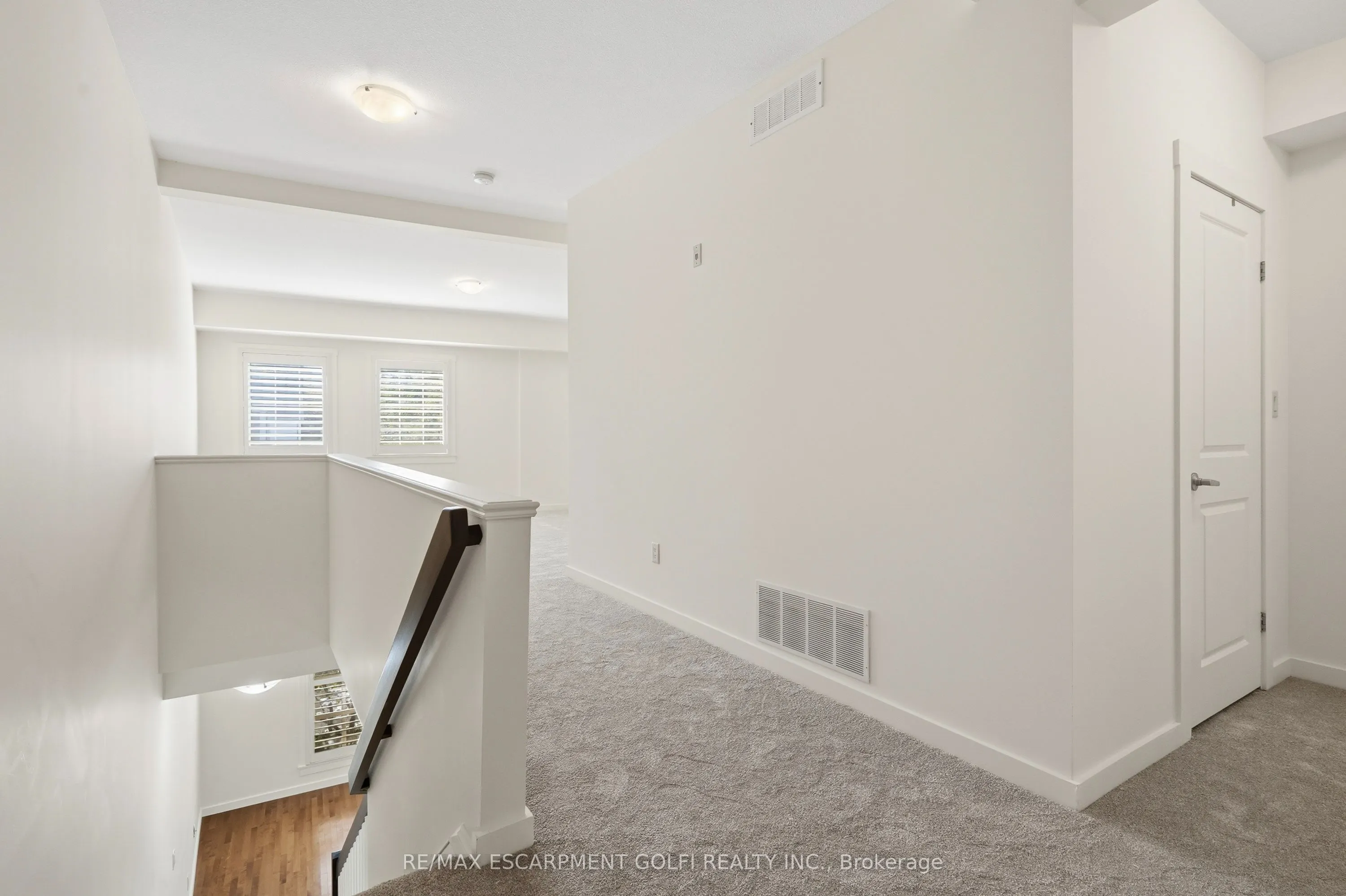 49 Ontario Street #8