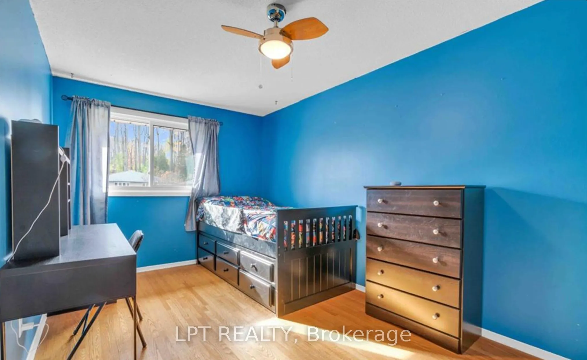 240 Ingleside Place #UPPER