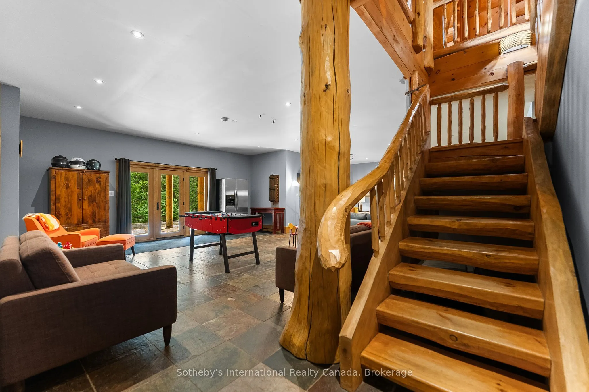1014 Salmon Lake Road