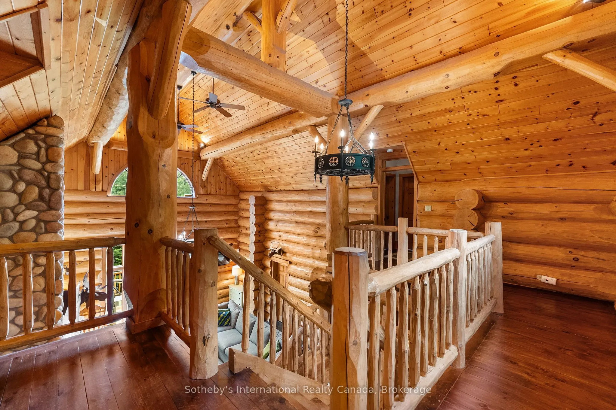 1014 Salmon Lake Road
