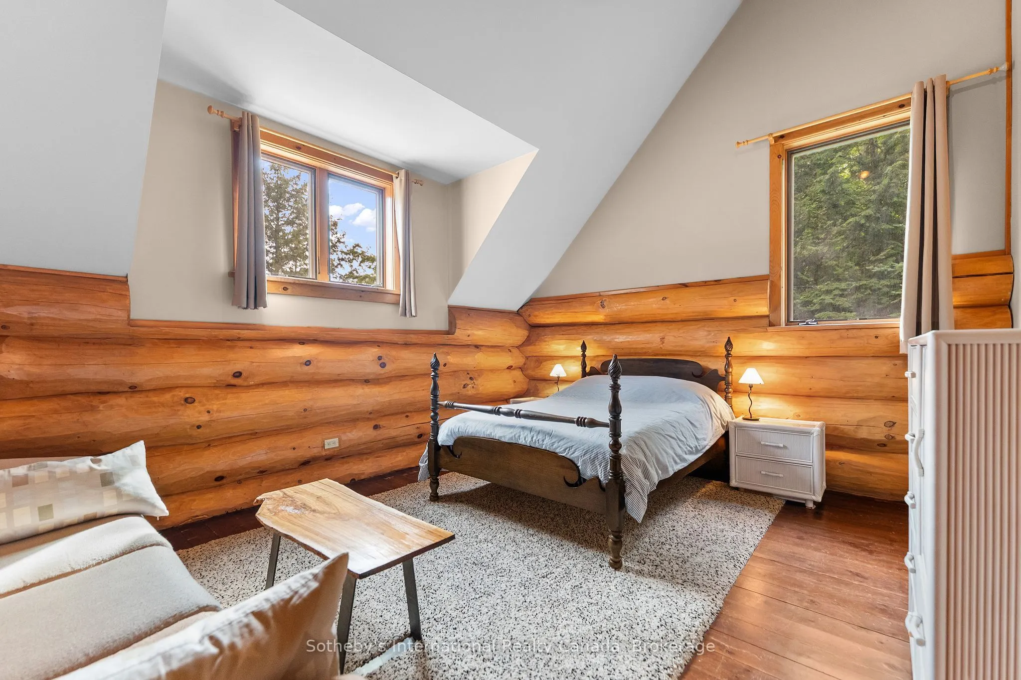 1014 Salmon Lake Road
