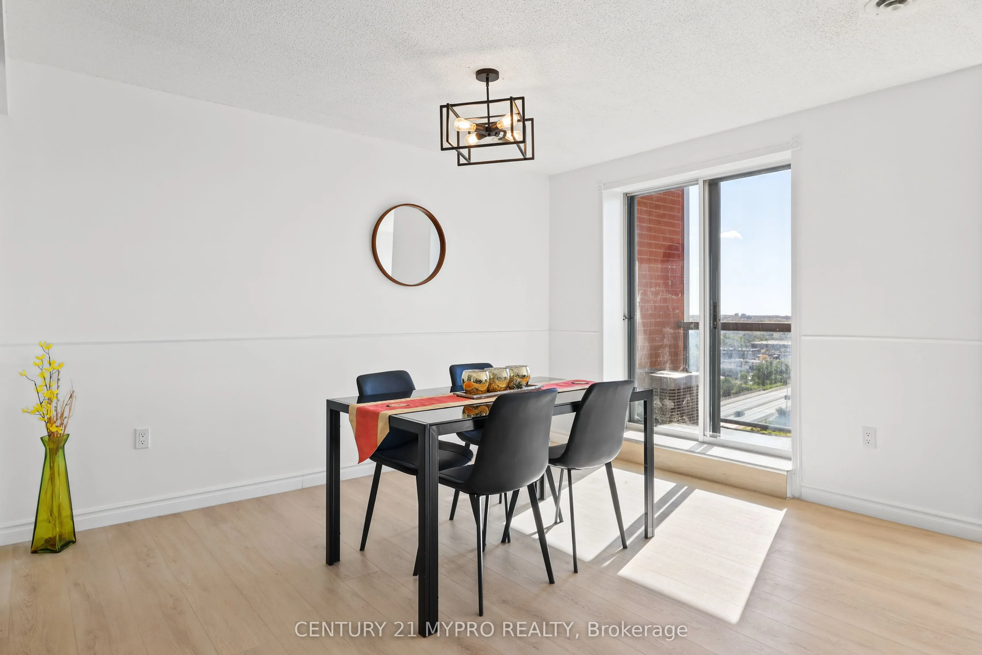 30 Chapman Court #1204