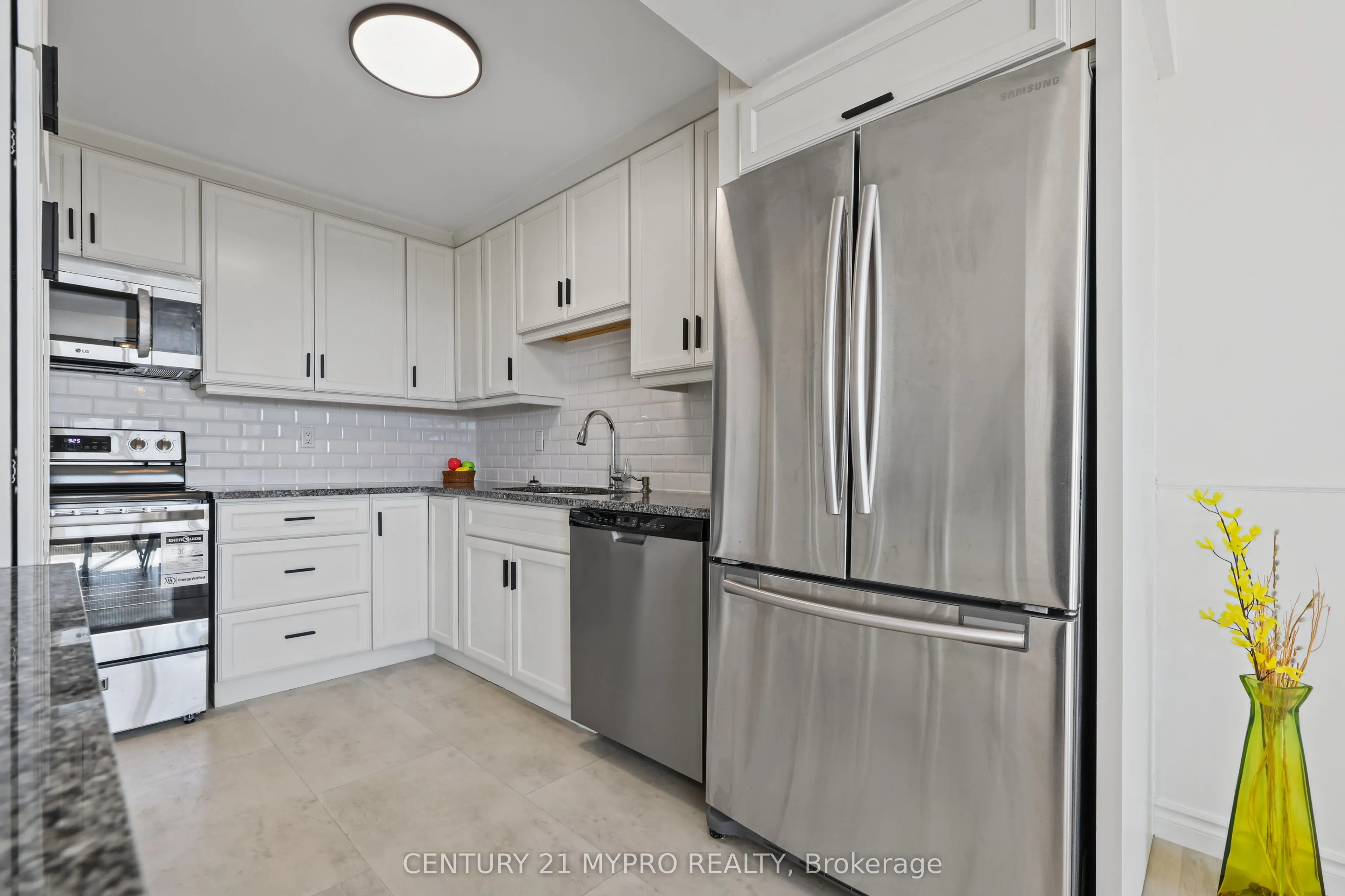 30 Chapman Court #1204