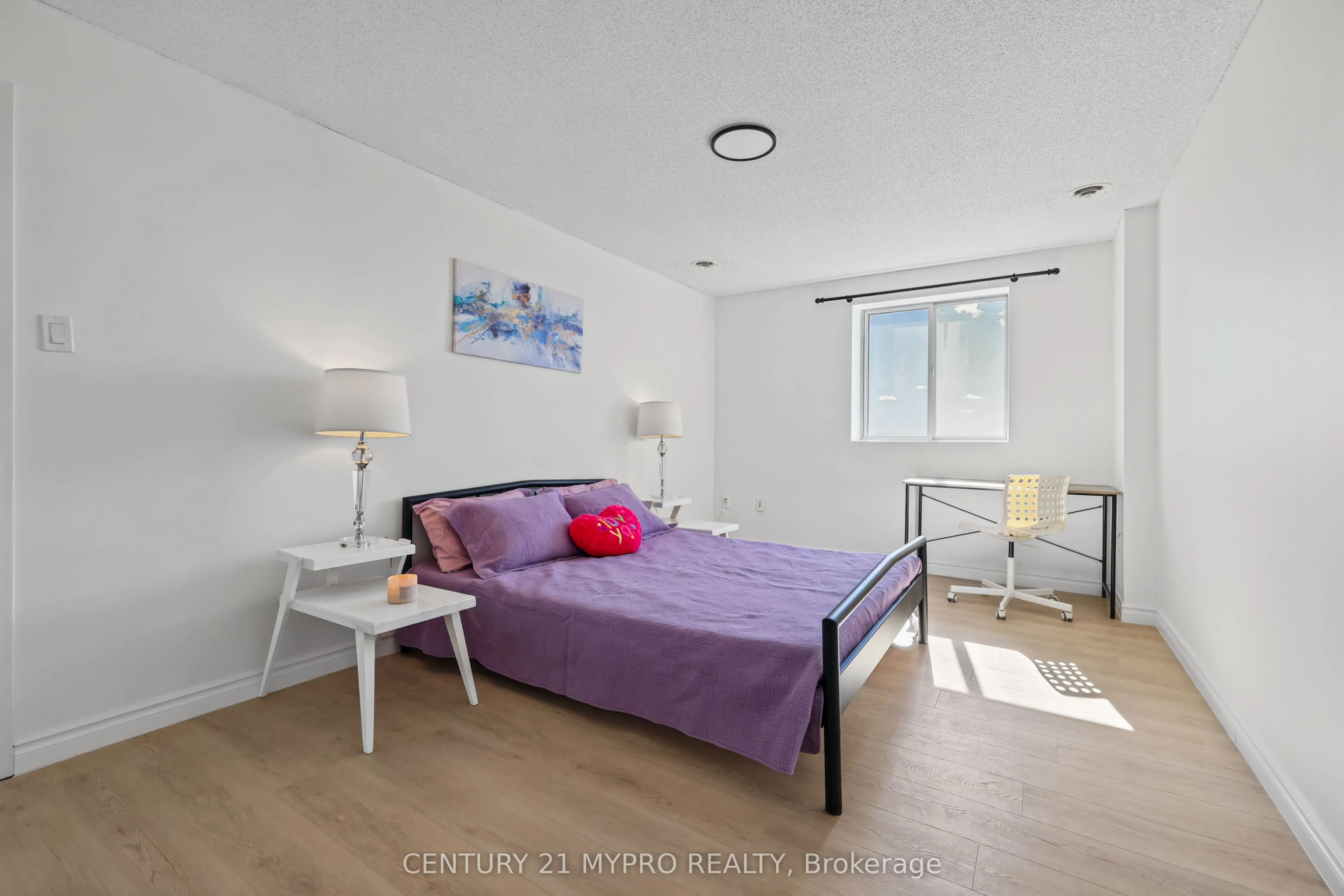 30 Chapman Court #1204
