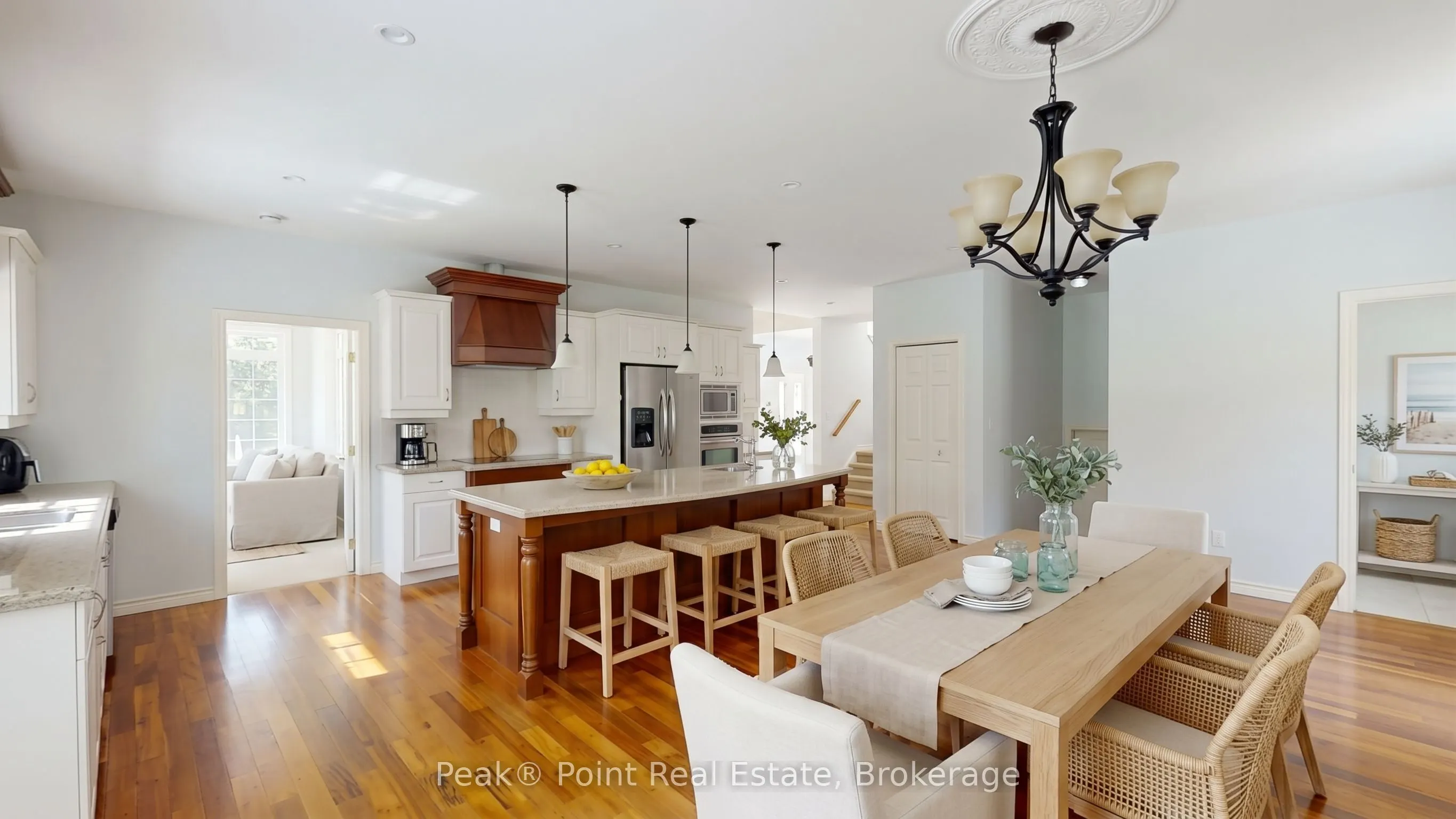 92 Gremik Crescent