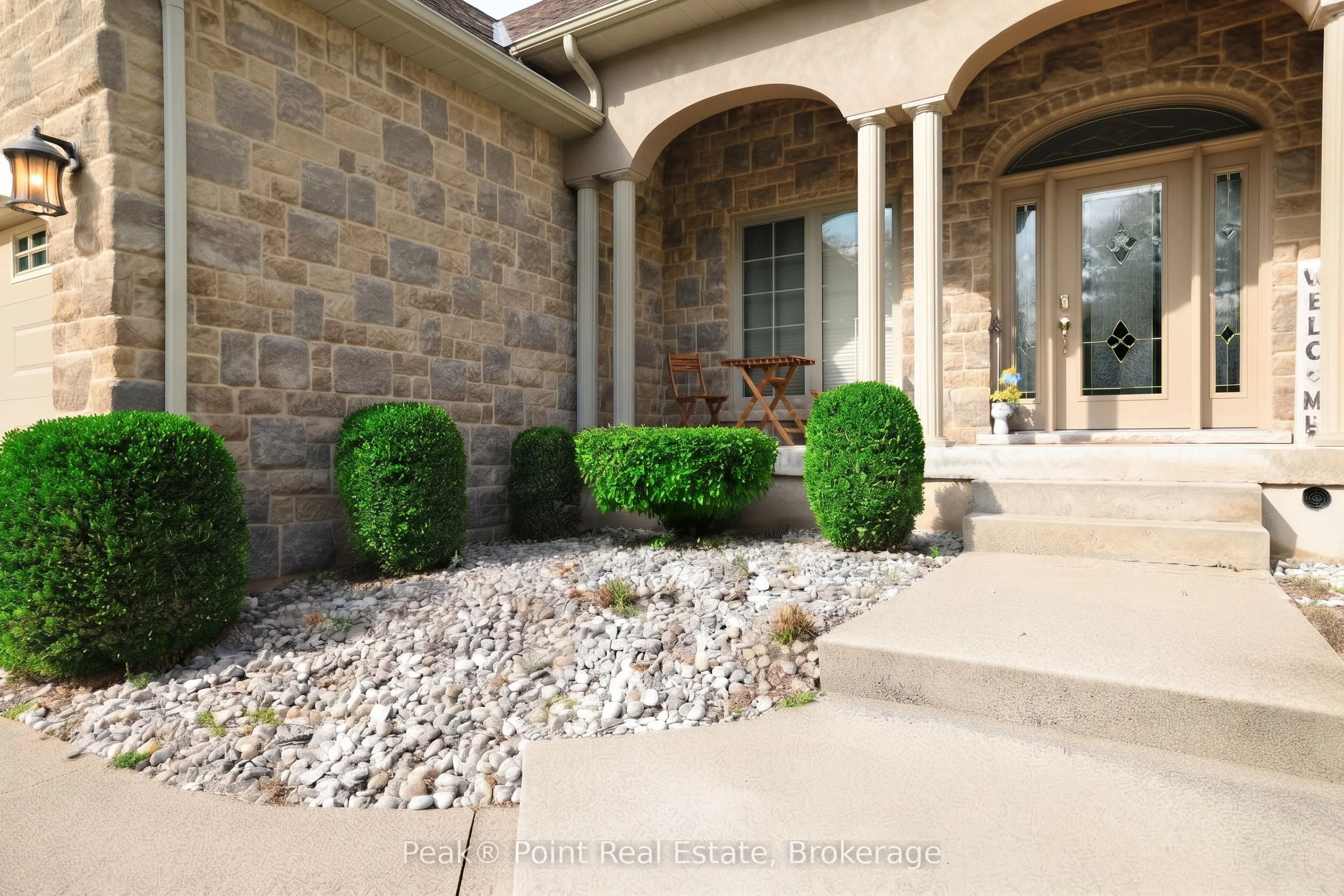 92 Gremik Crescent