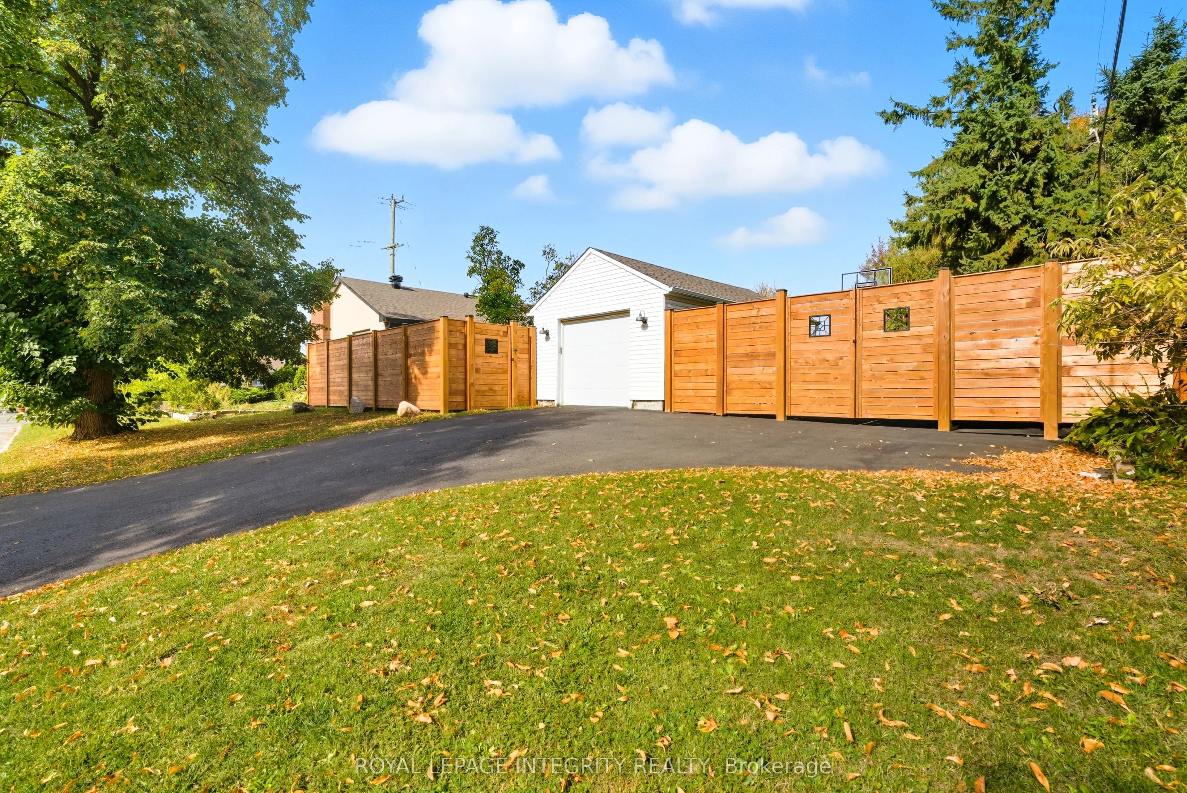 2461 Alta Vista Drive
