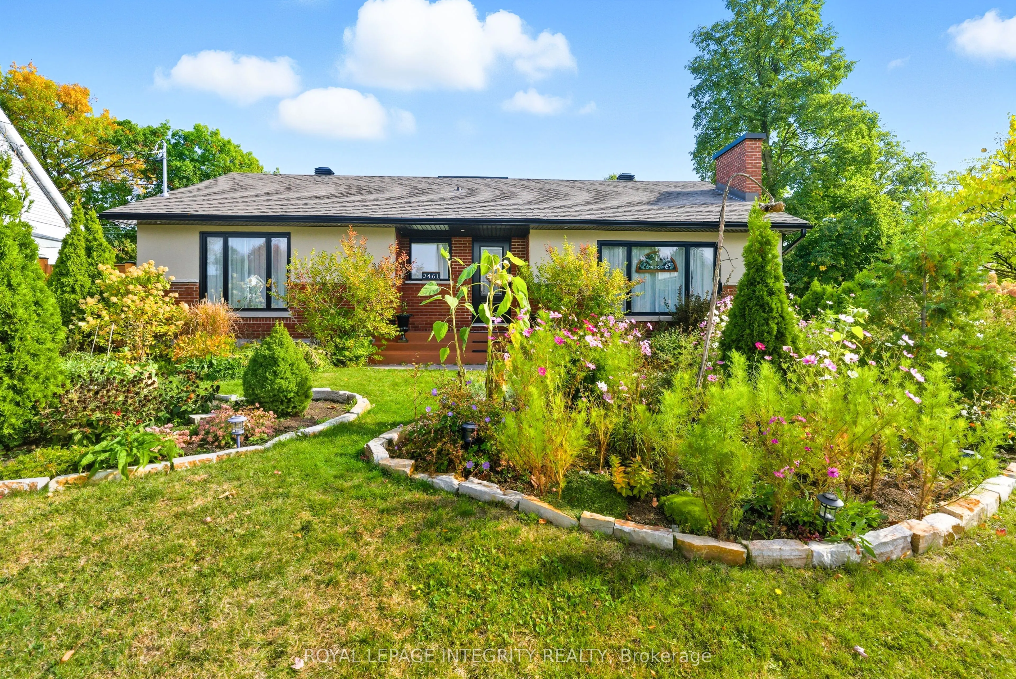 2461 Alta Vista Drive
