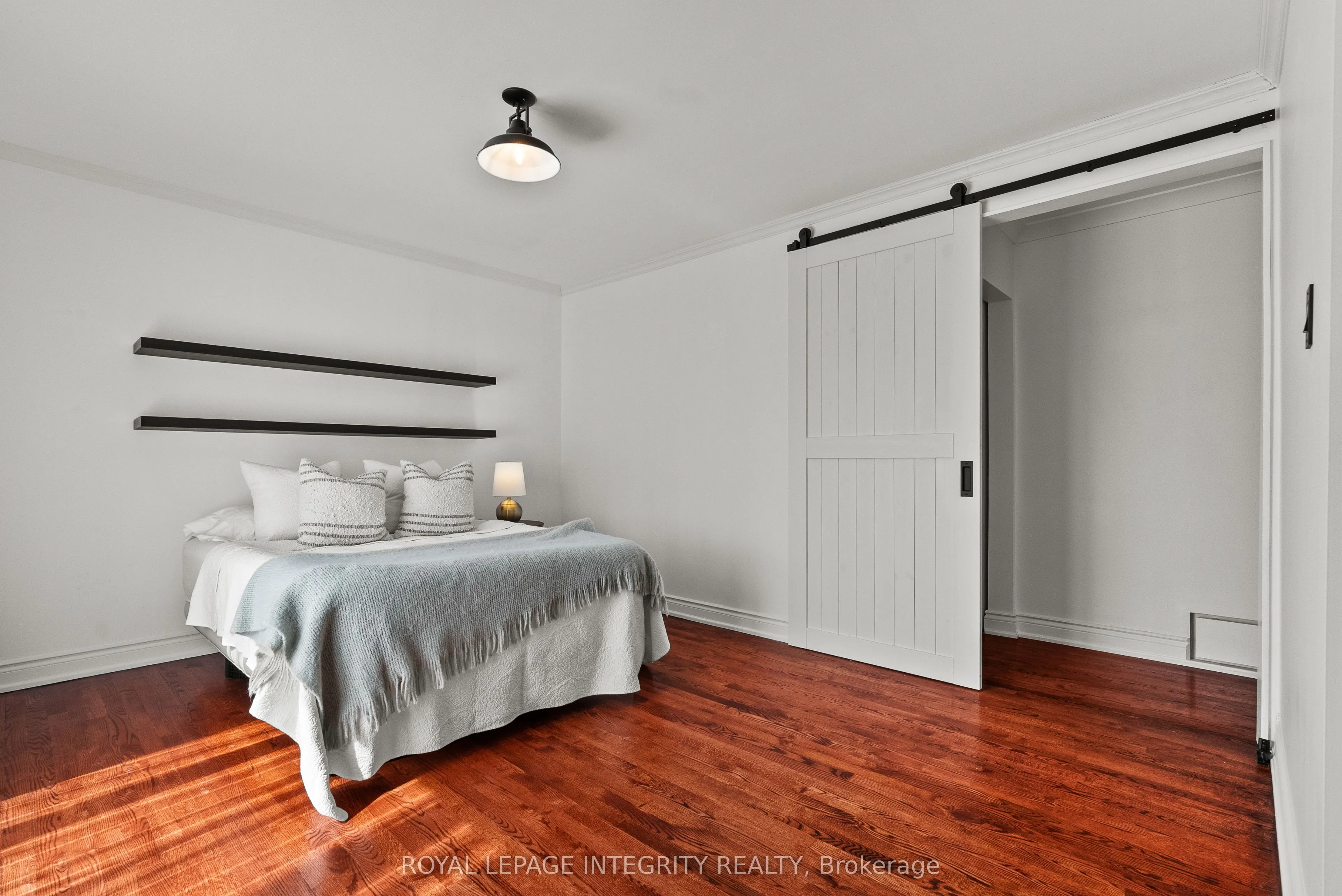 2461 Alta Vista Drive