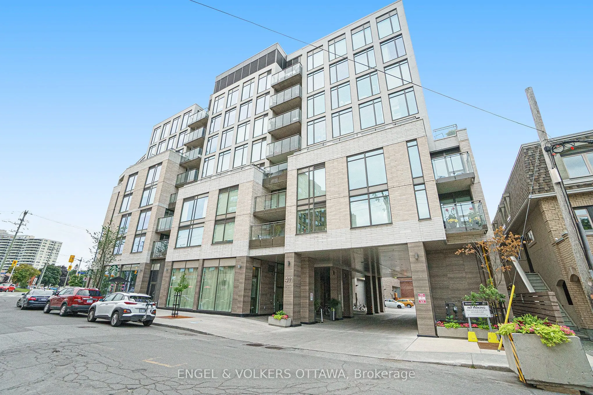 411 Mackay Street #516