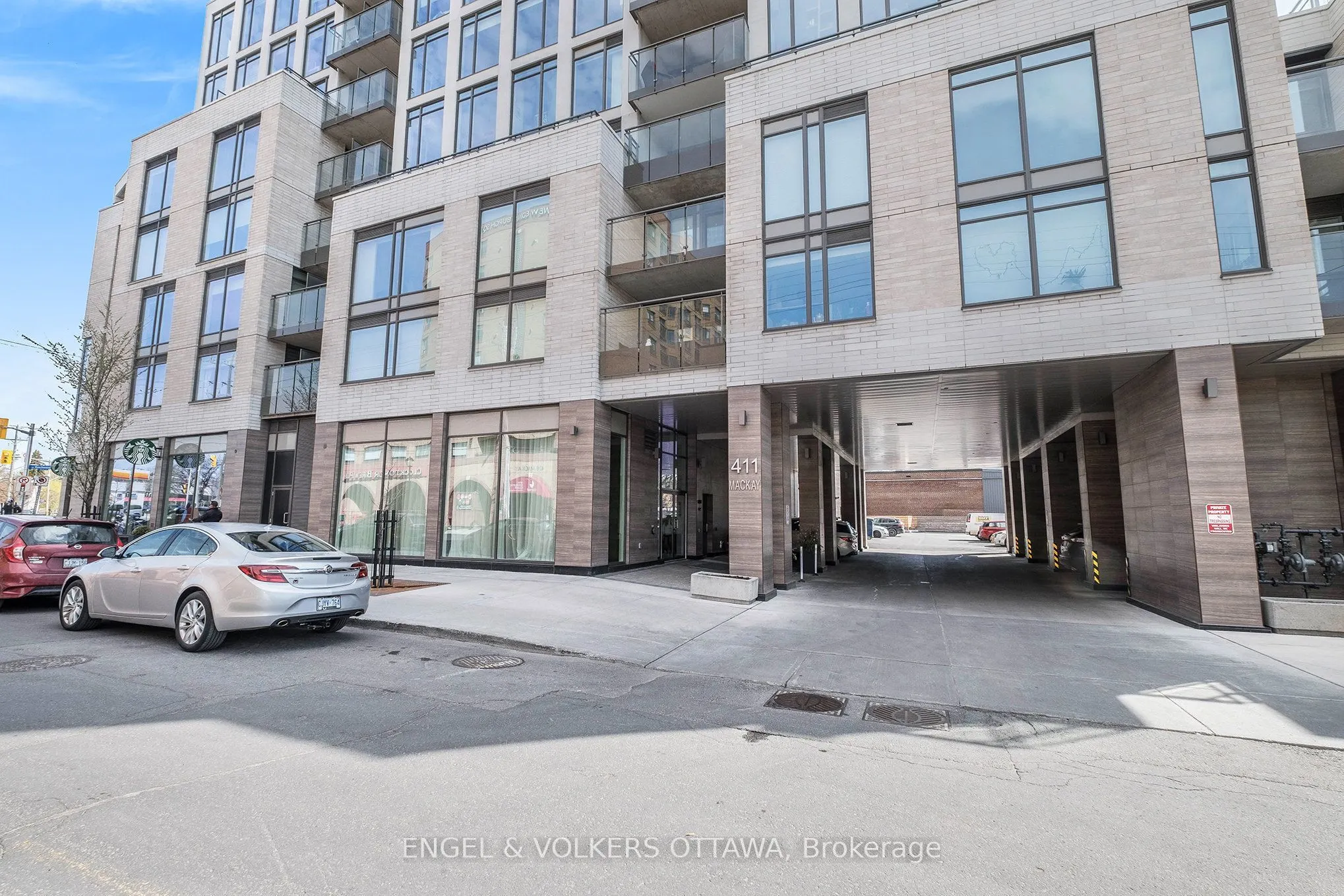 411 Mackay Street #516