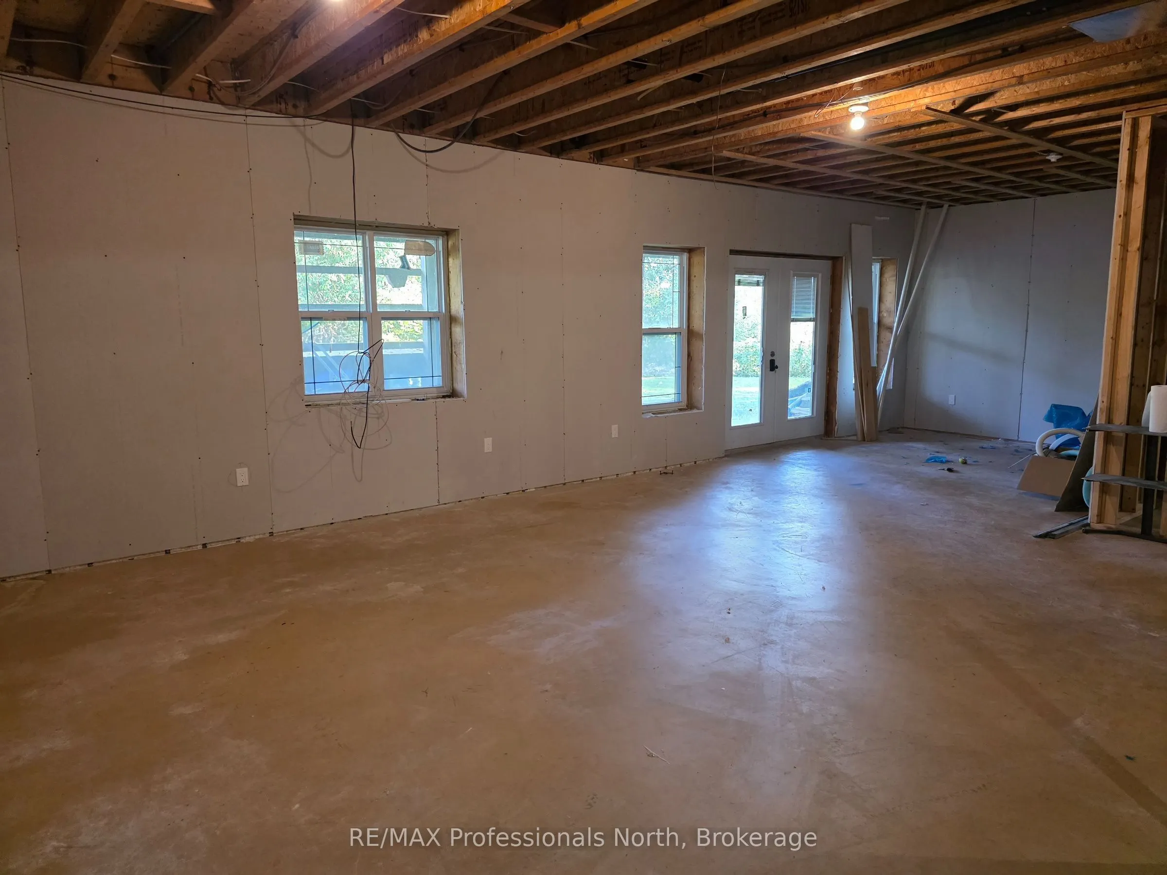 317 Falcon Road