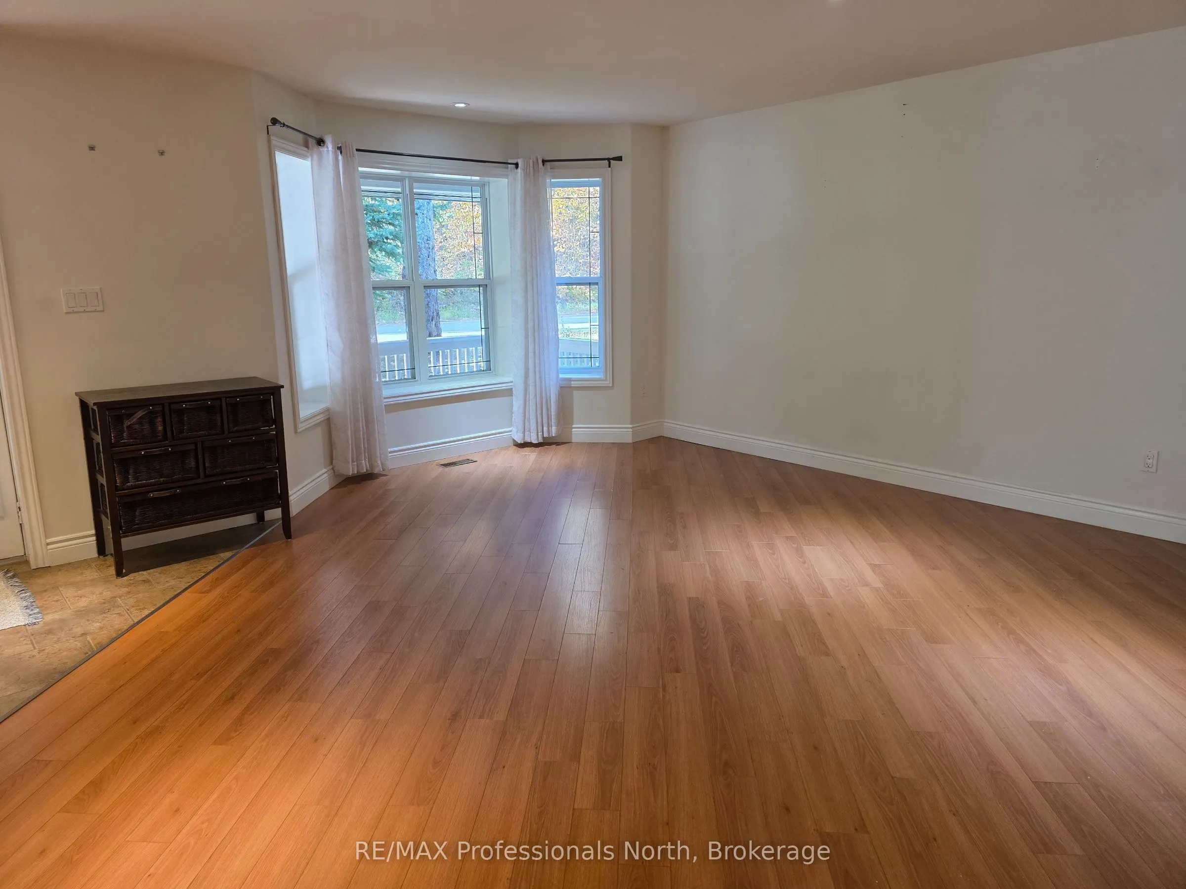317 Falcon Road