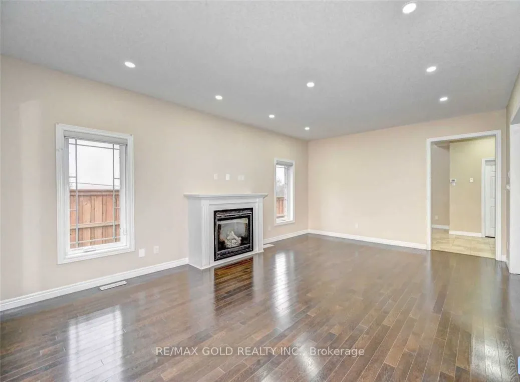 400 Wild Calla Street #Upper