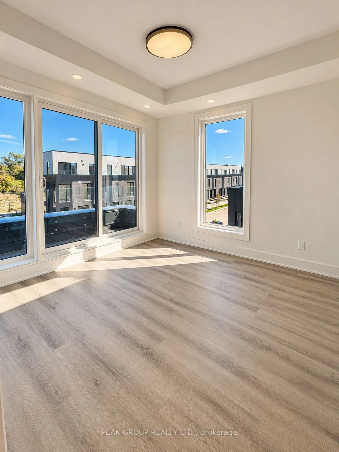 83 Everett Common #83