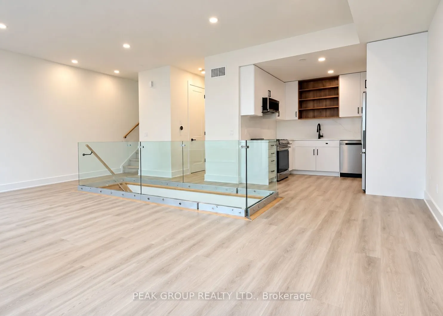 83 Everett Common #83