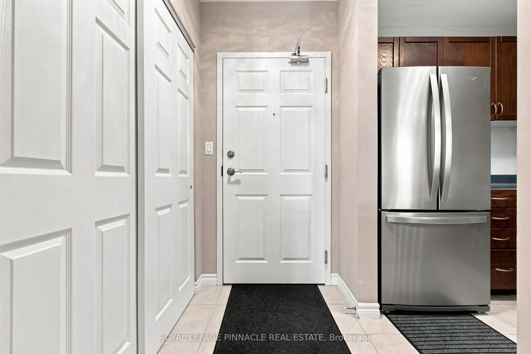 2 Colonial Drive #201
