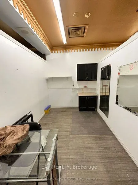 149 Rideau Street #B