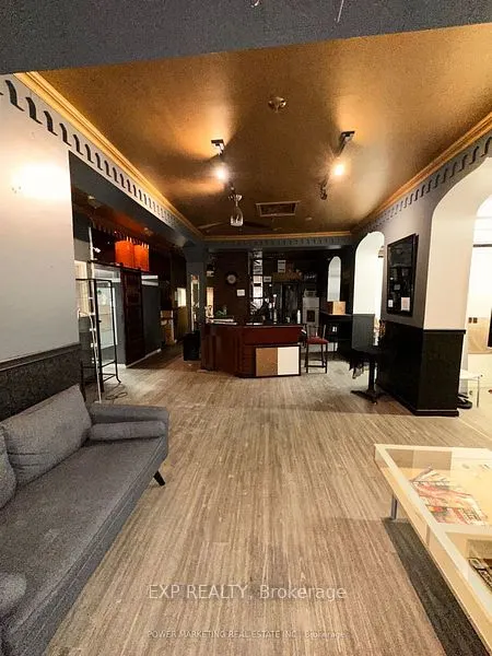 149 Rideau Street #B