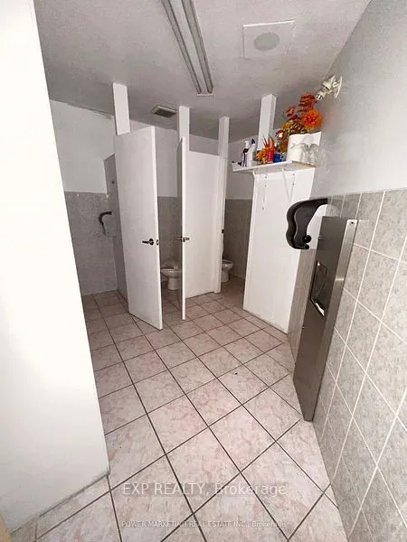 149 Rideau Street #B