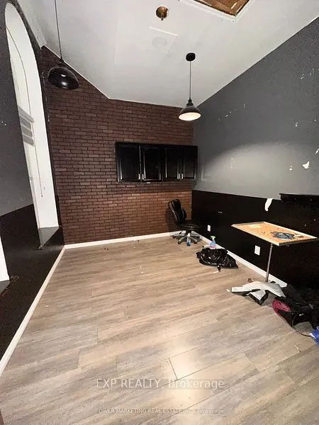149 Rideau Street #B