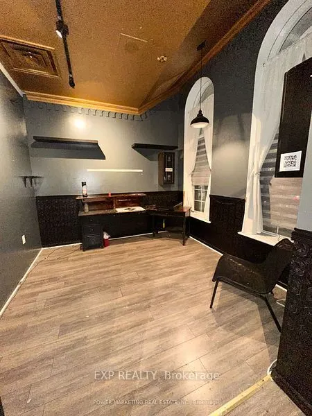 149 Rideau Street #B
