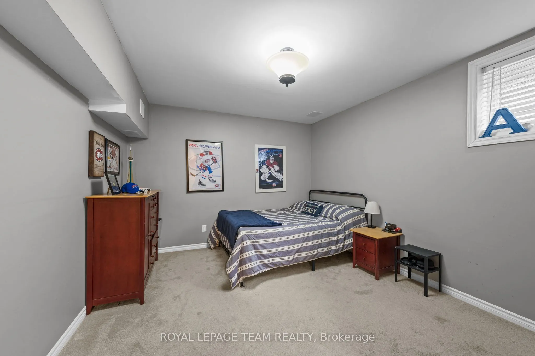 418 Lockmaster Crescent