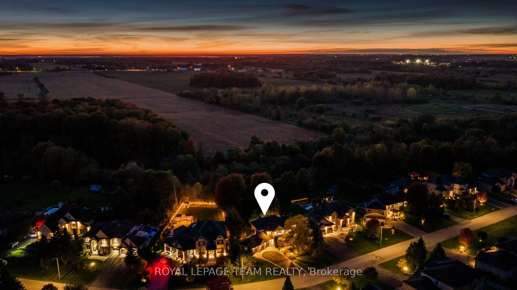 418 Lockmaster Crescent