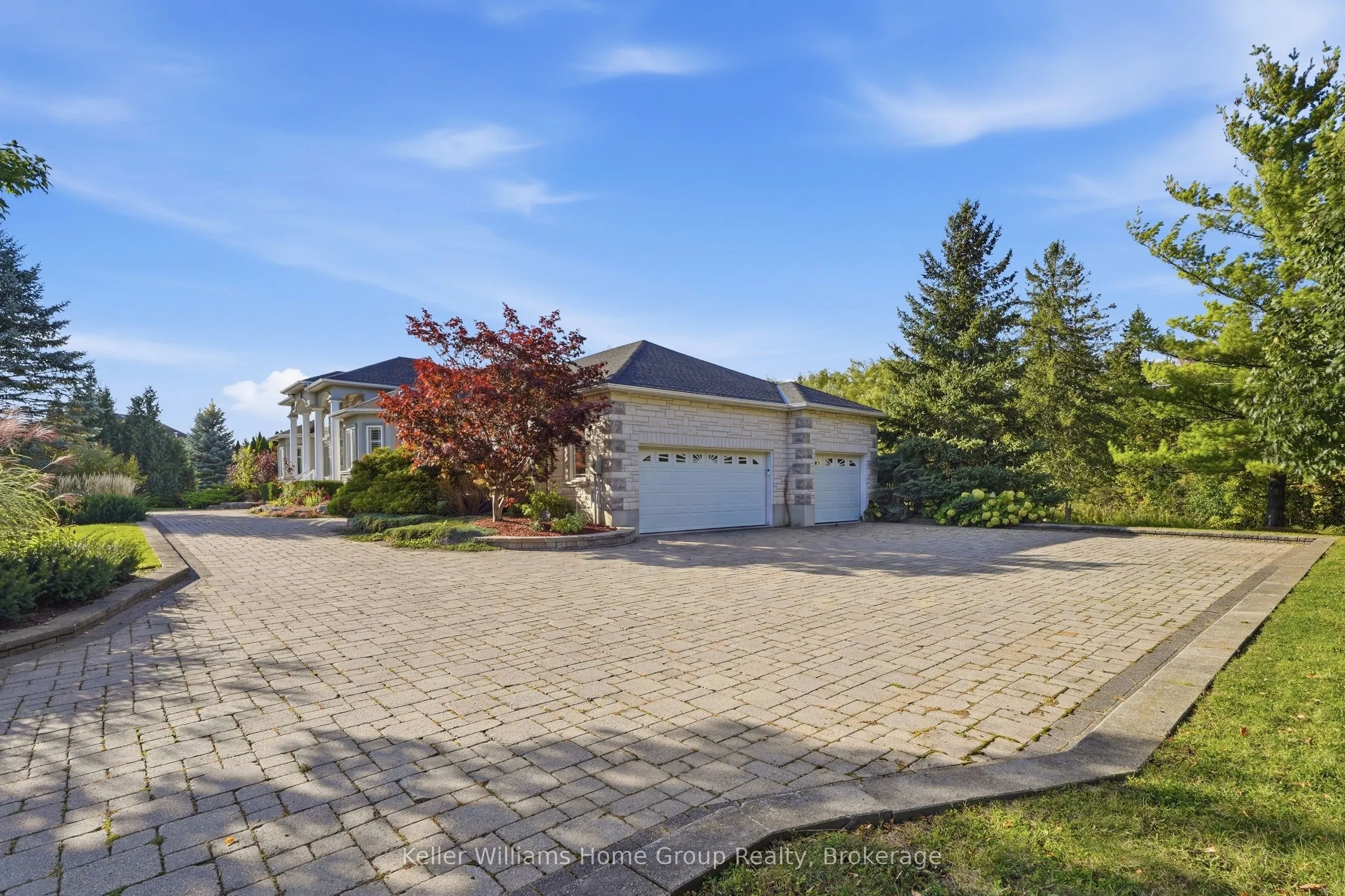 1194 Hunt Club Road