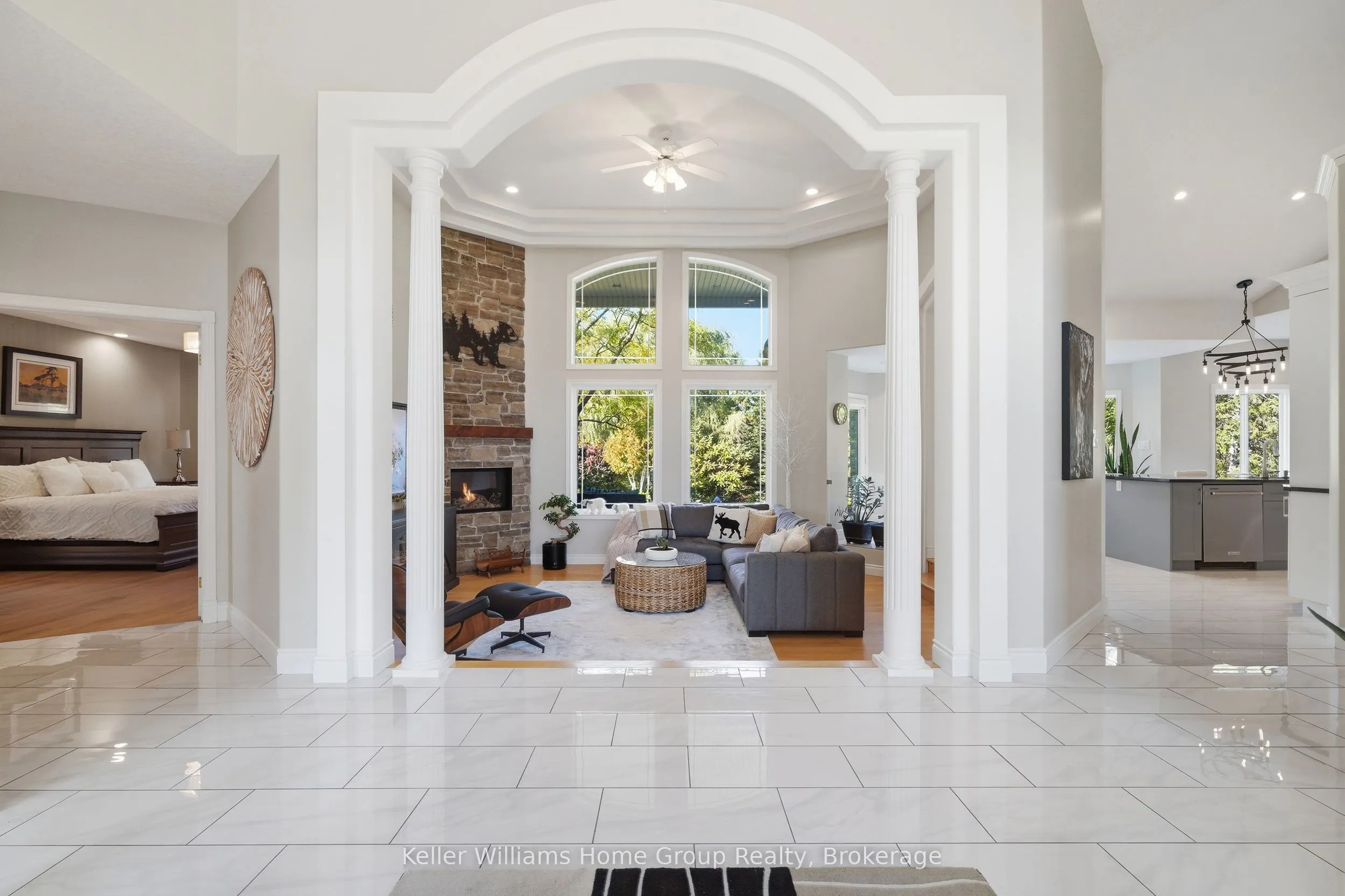 1194 Hunt Club Road