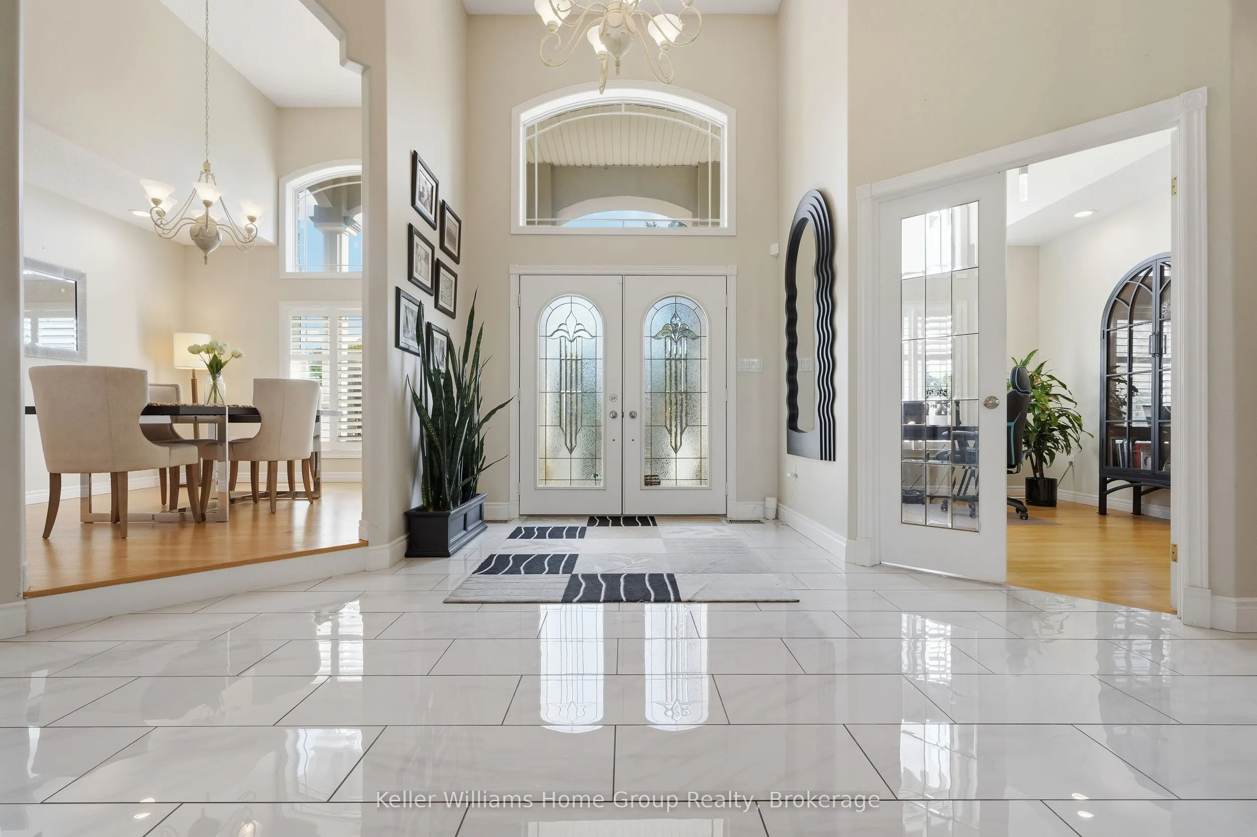 1194 Hunt Club Road