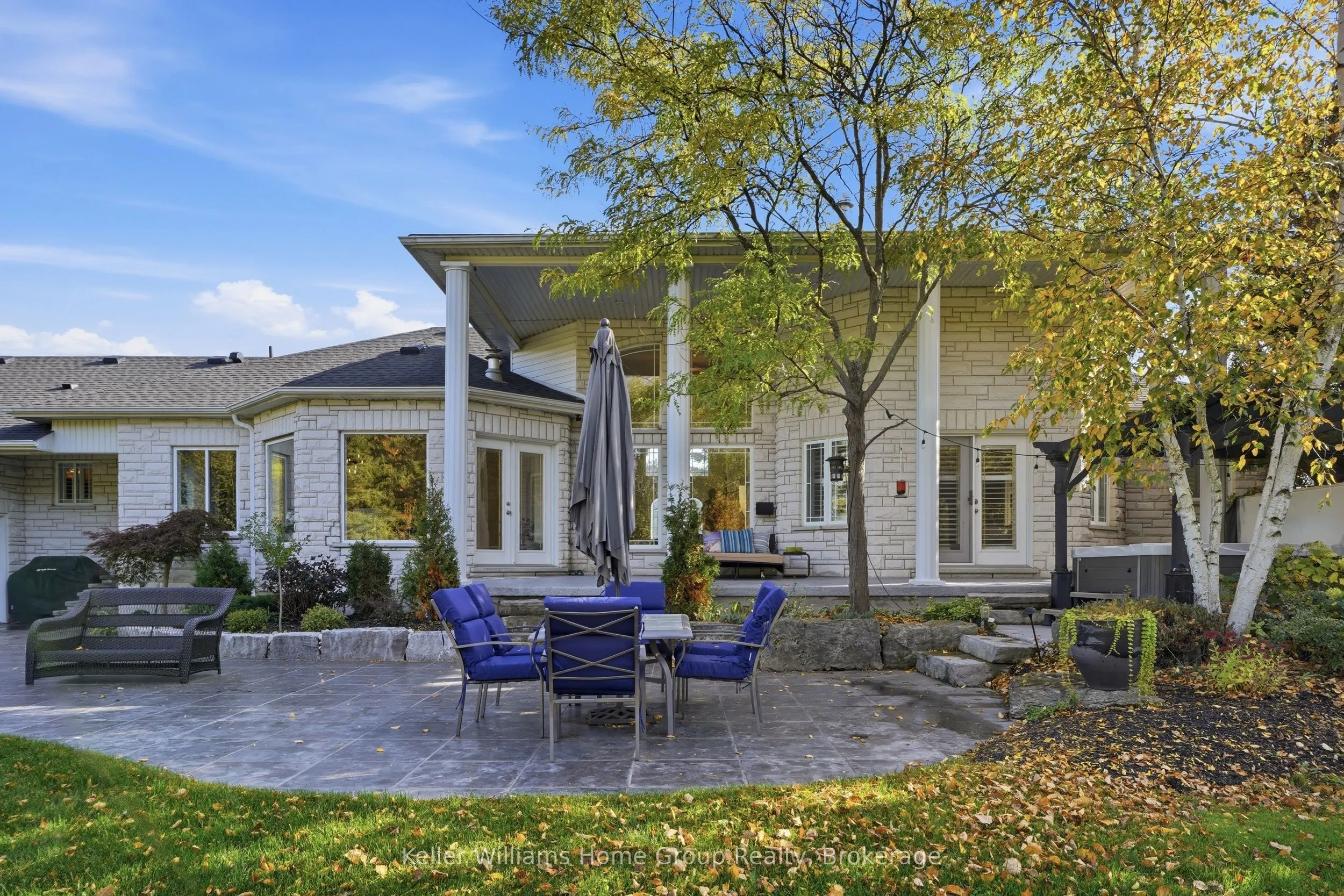 1194 Hunt Club Road