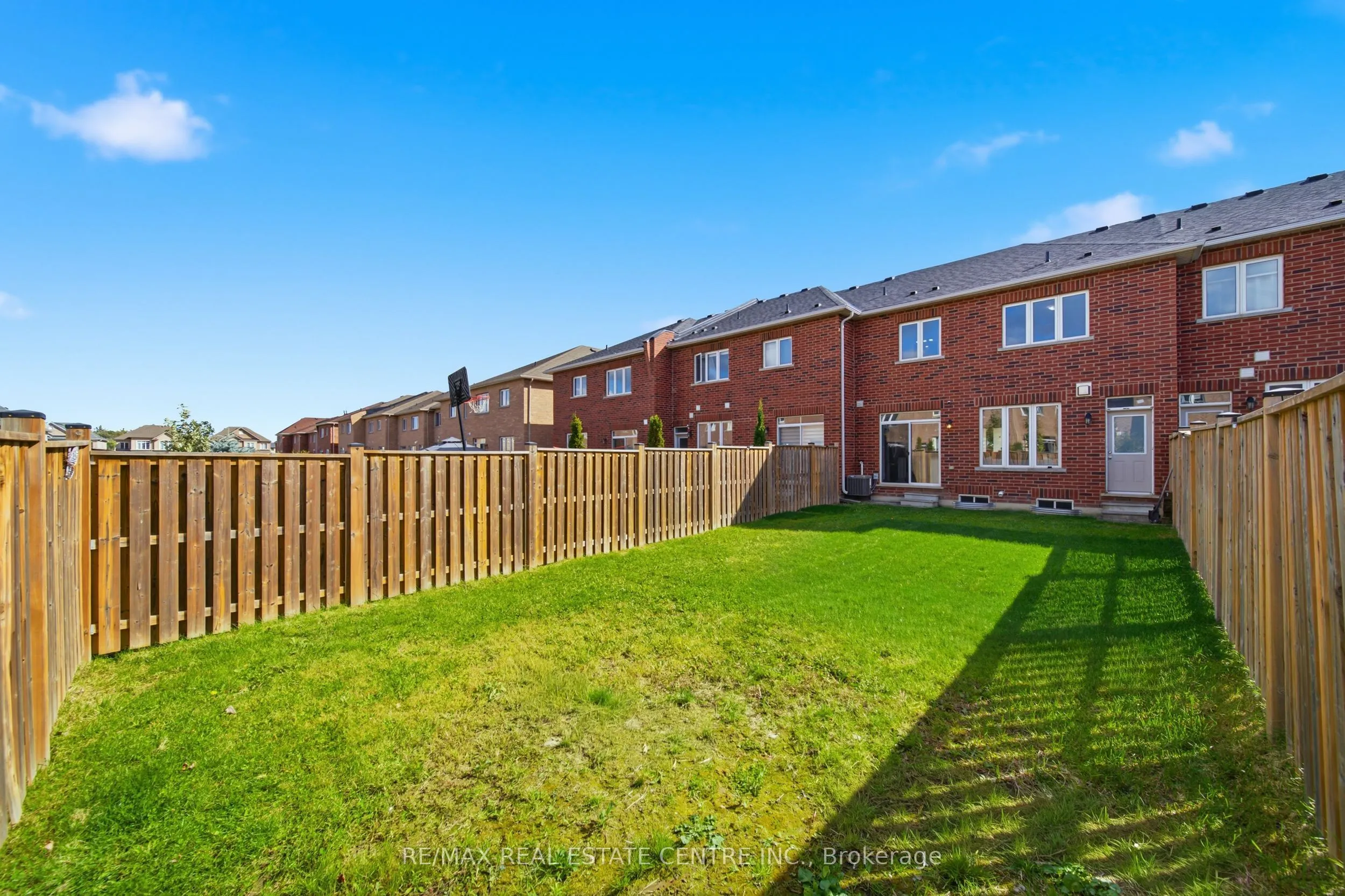 7 Heming Trail
