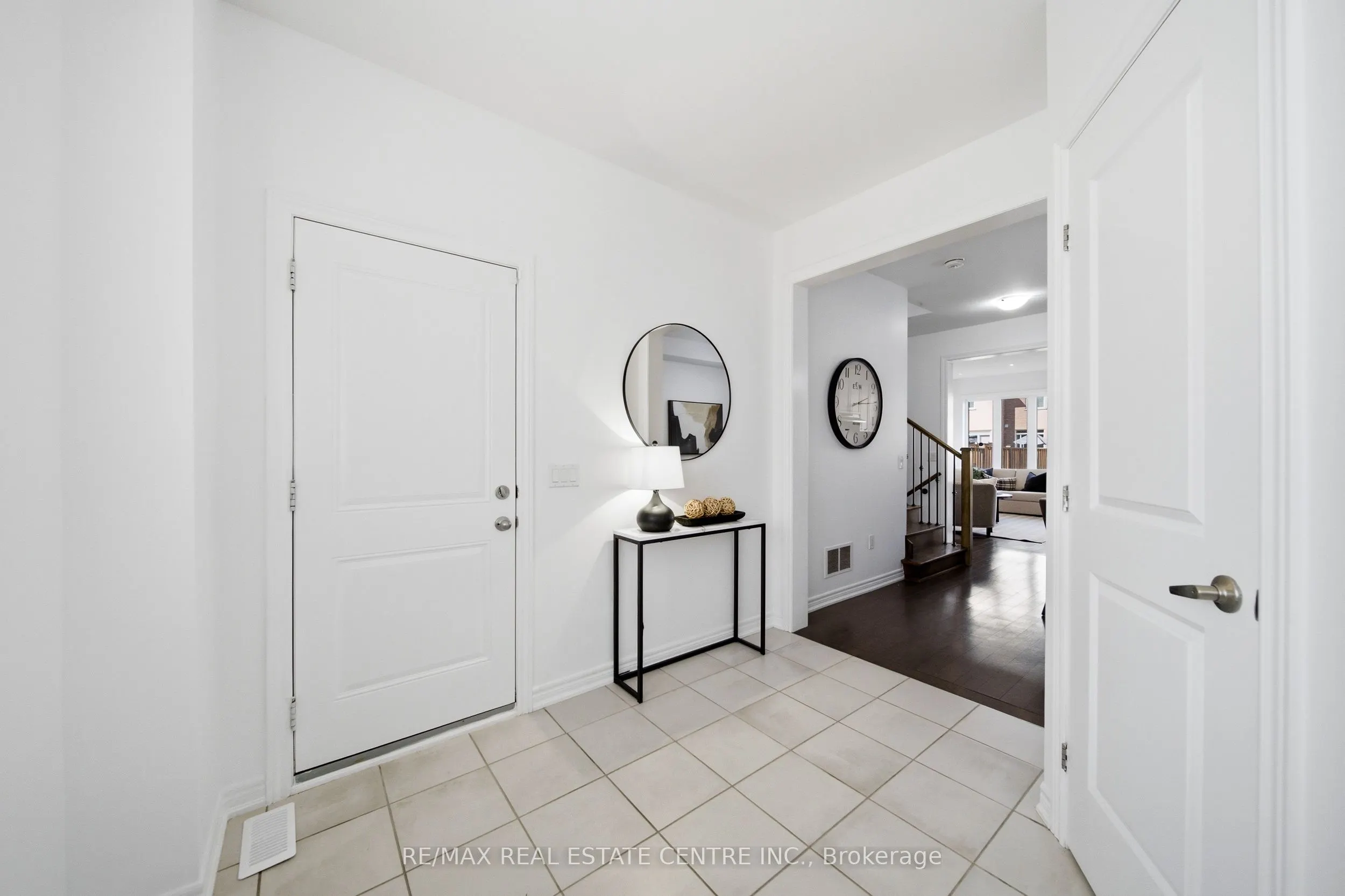 7 Heming Trail
