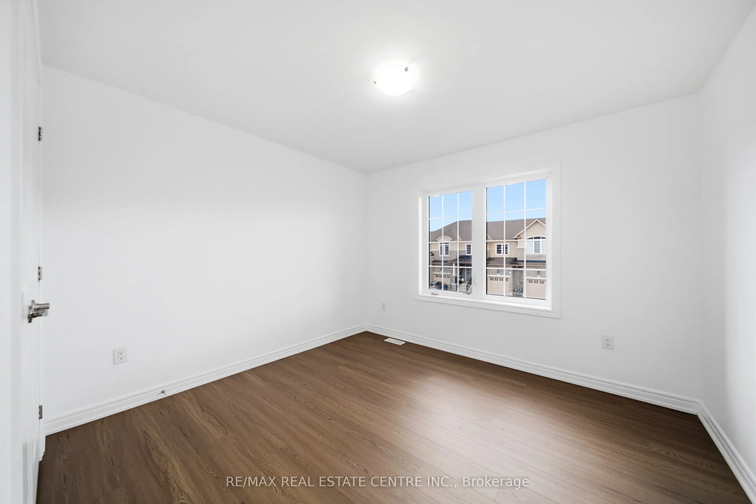7 Heming Trail
