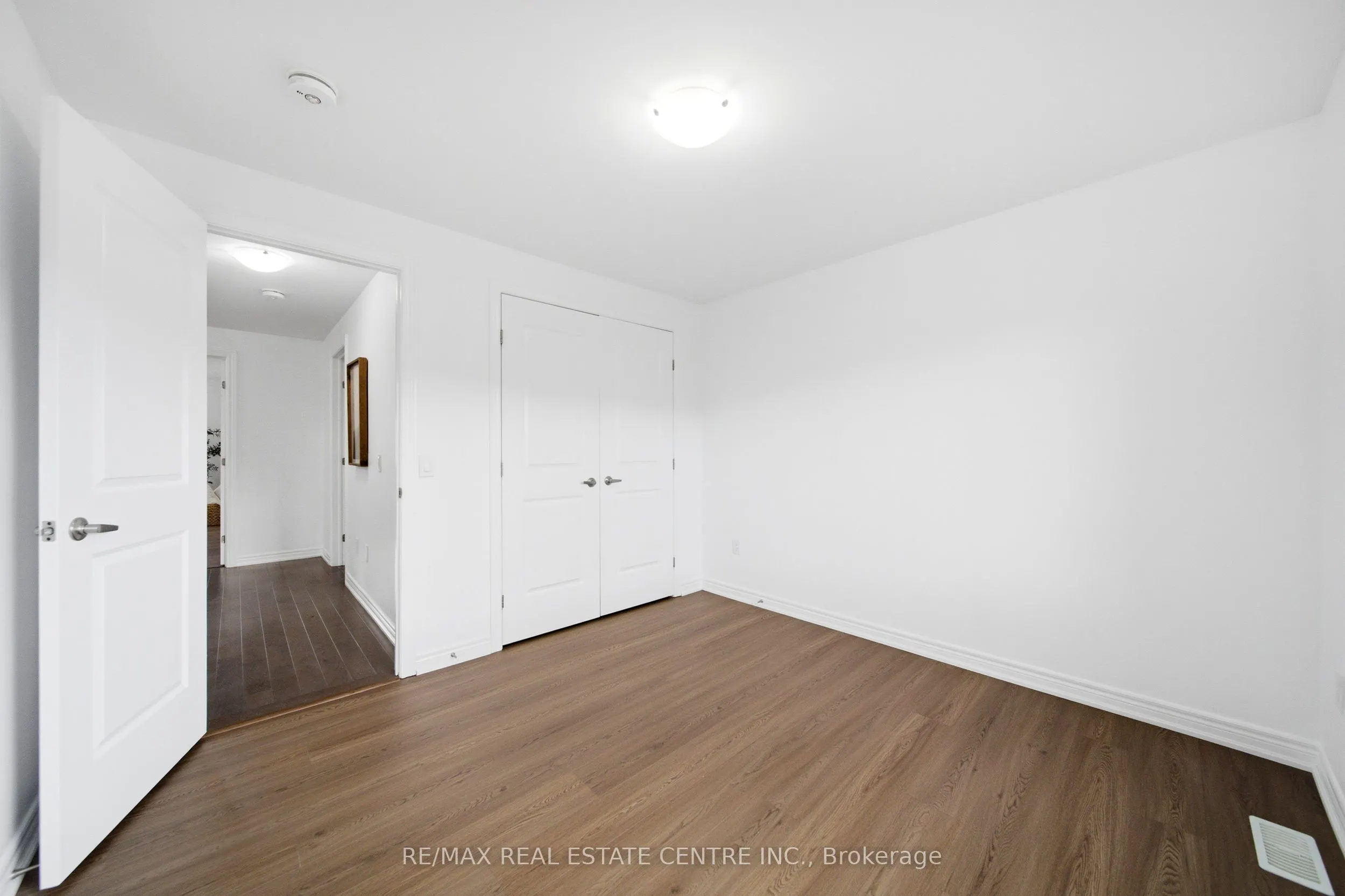 7 Heming Trail