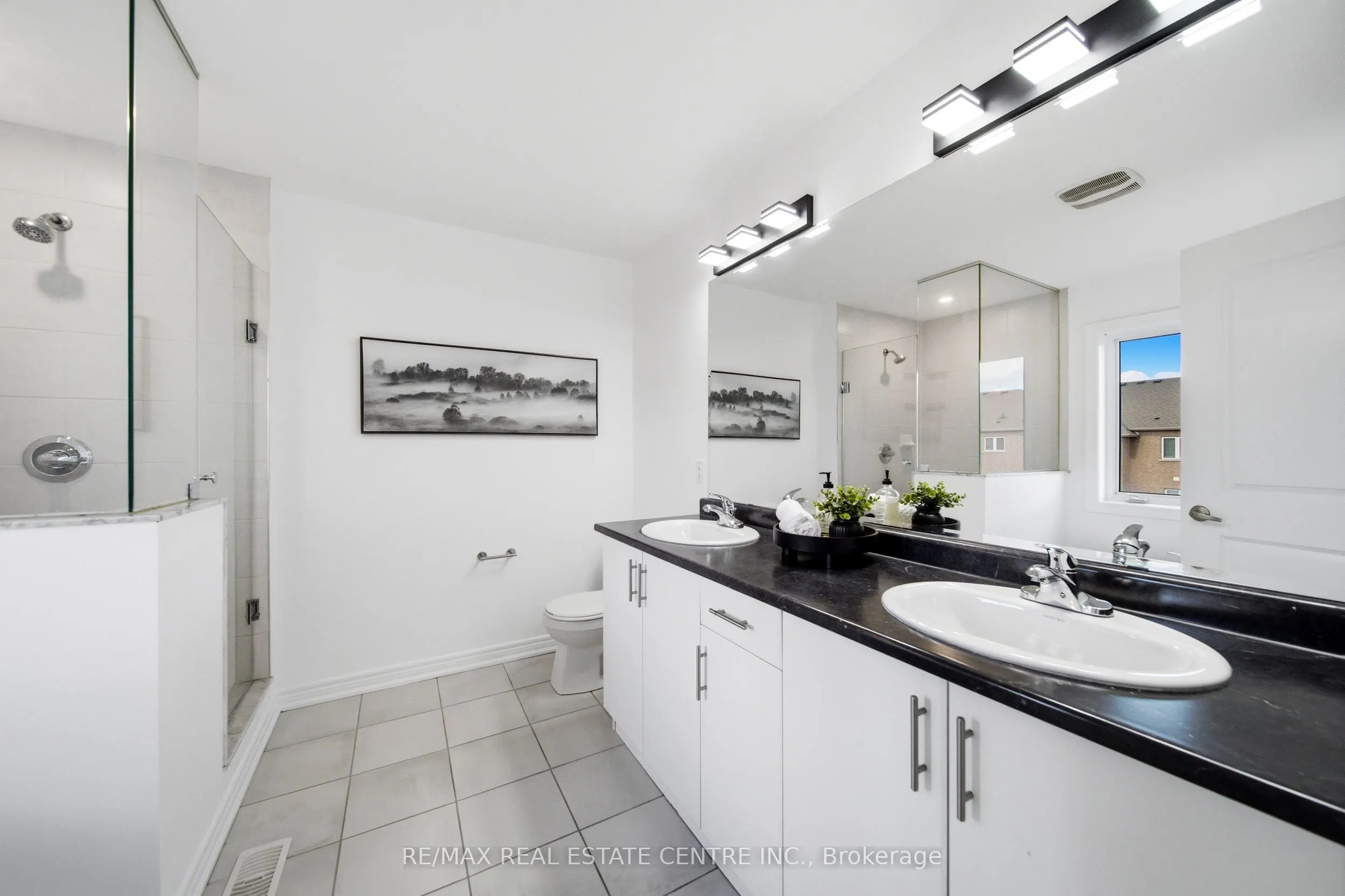 7 Heming Trail