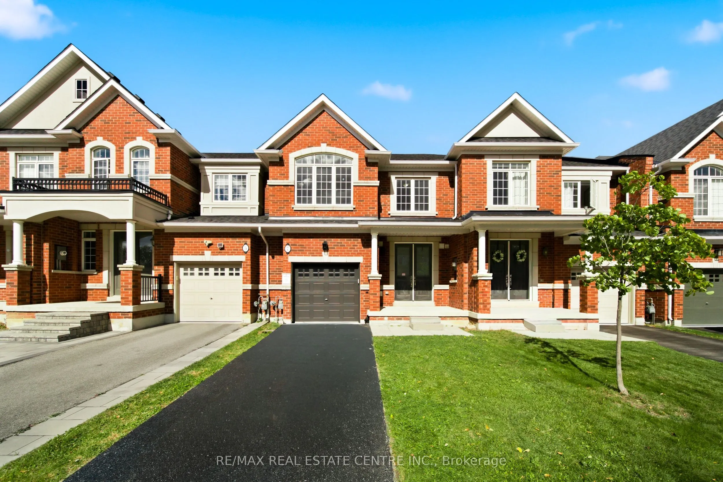 7 Heming Trail