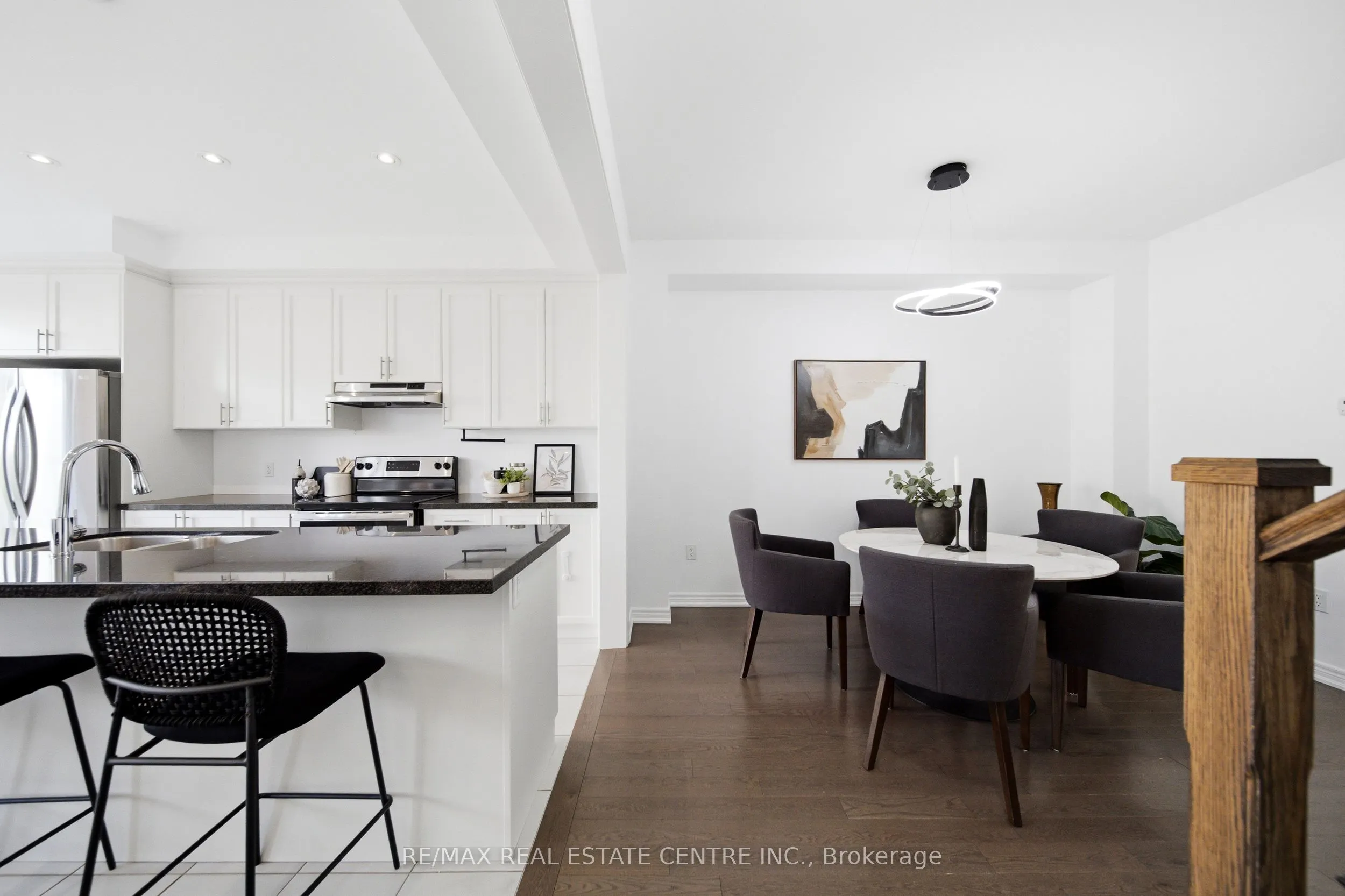 7 Heming Trail