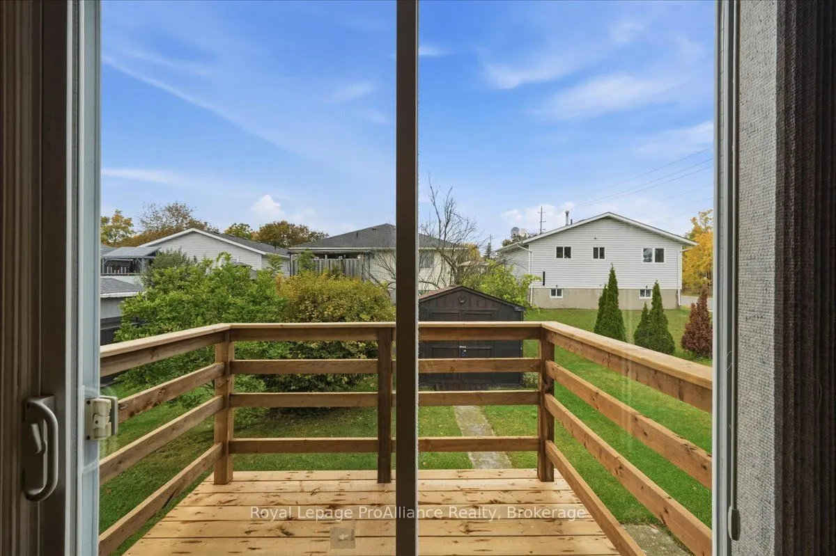 4 Bogart Crescent