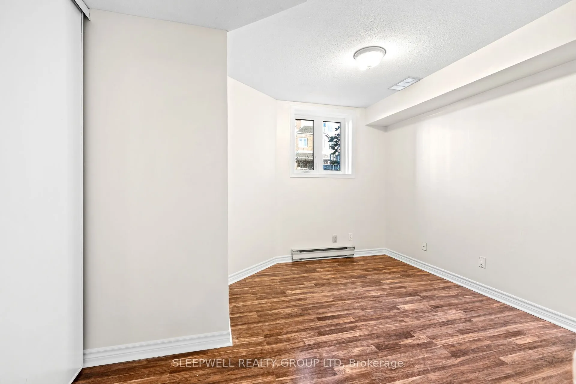 394 Briston Private #4