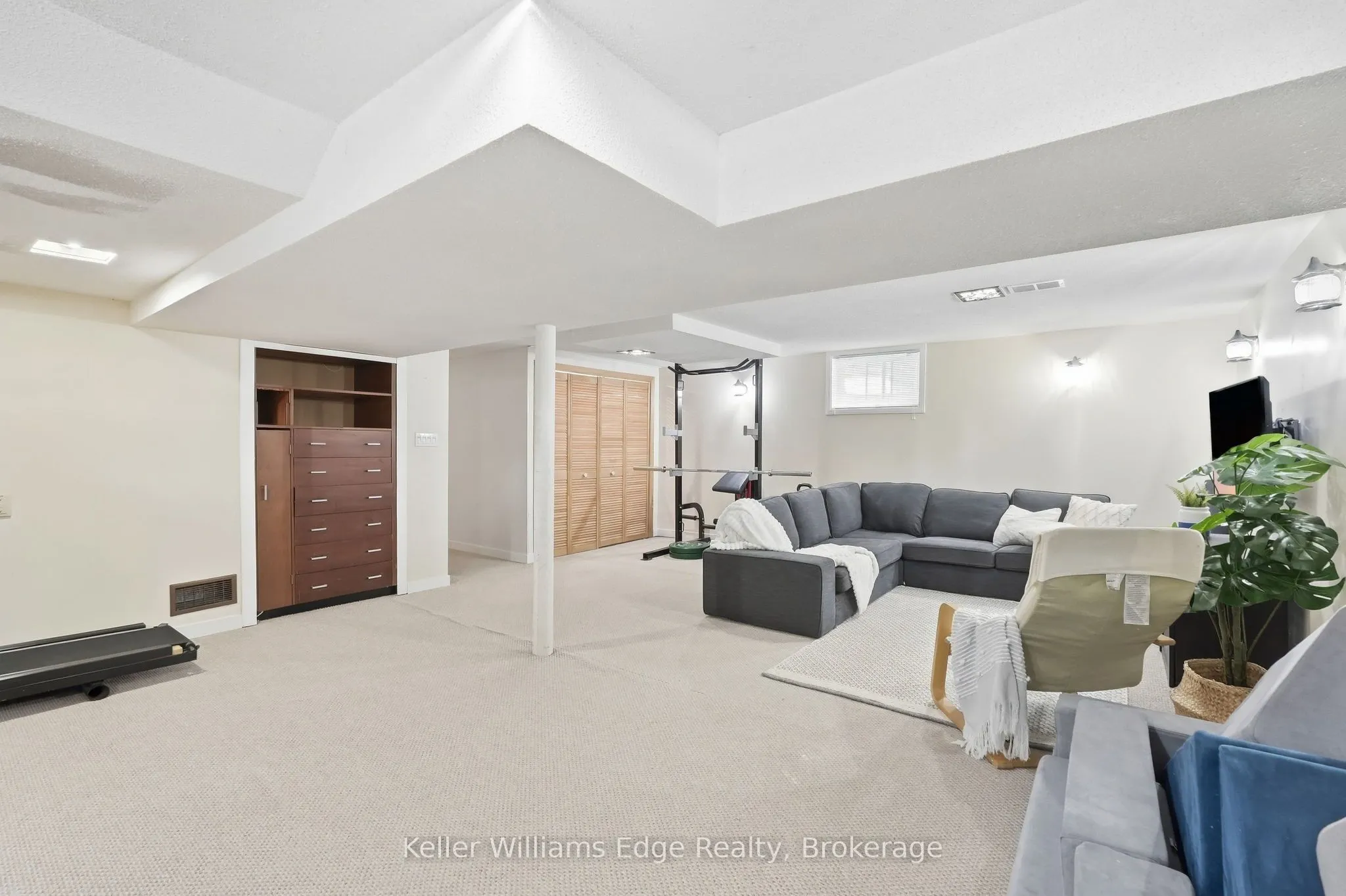 240 Bendamere Avenue