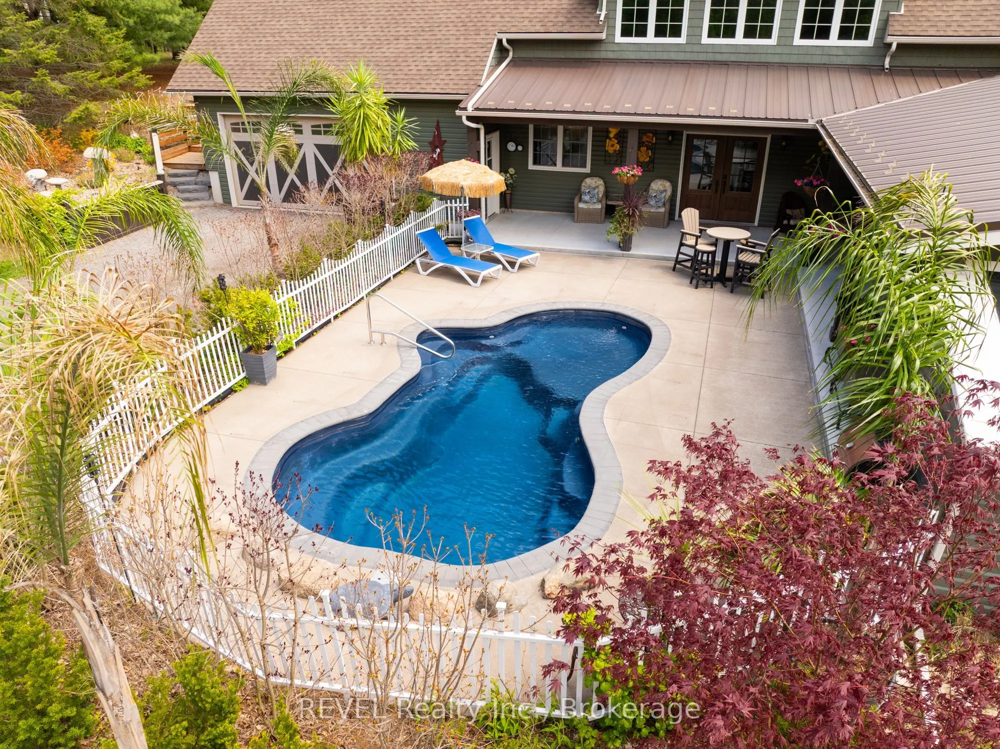 573 CANBORO Road