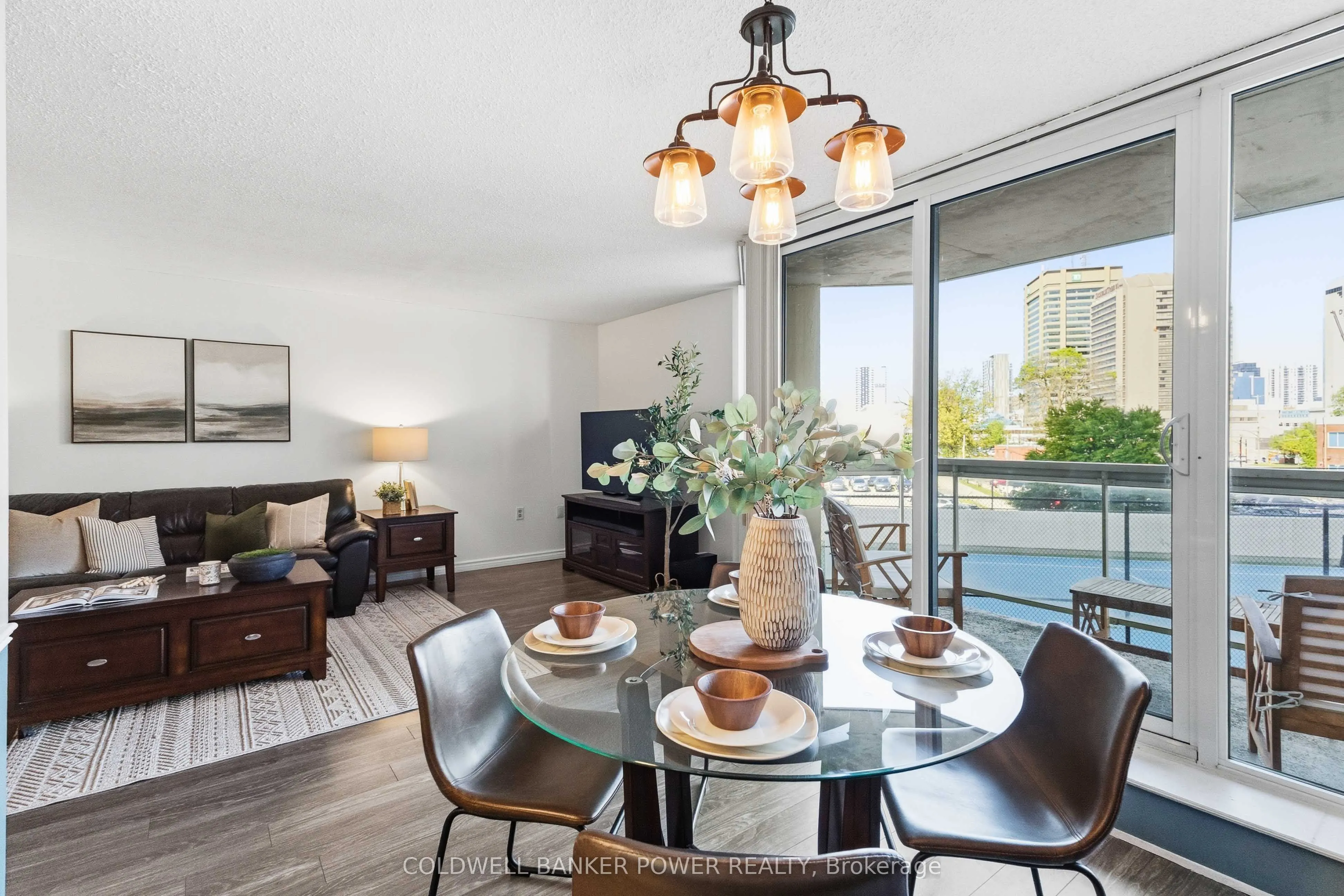 323 Colborne Street #302