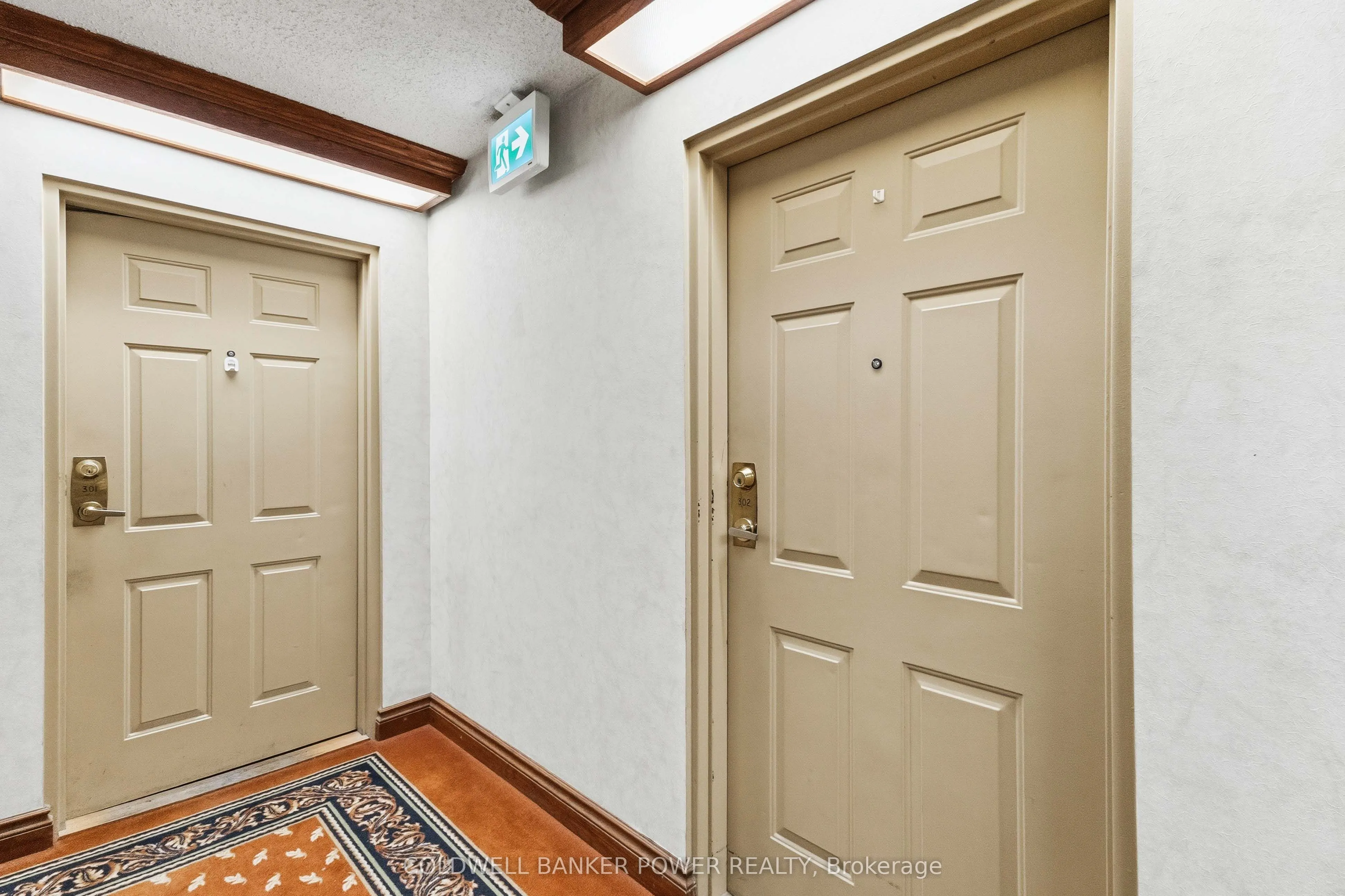 323 Colborne Street #302