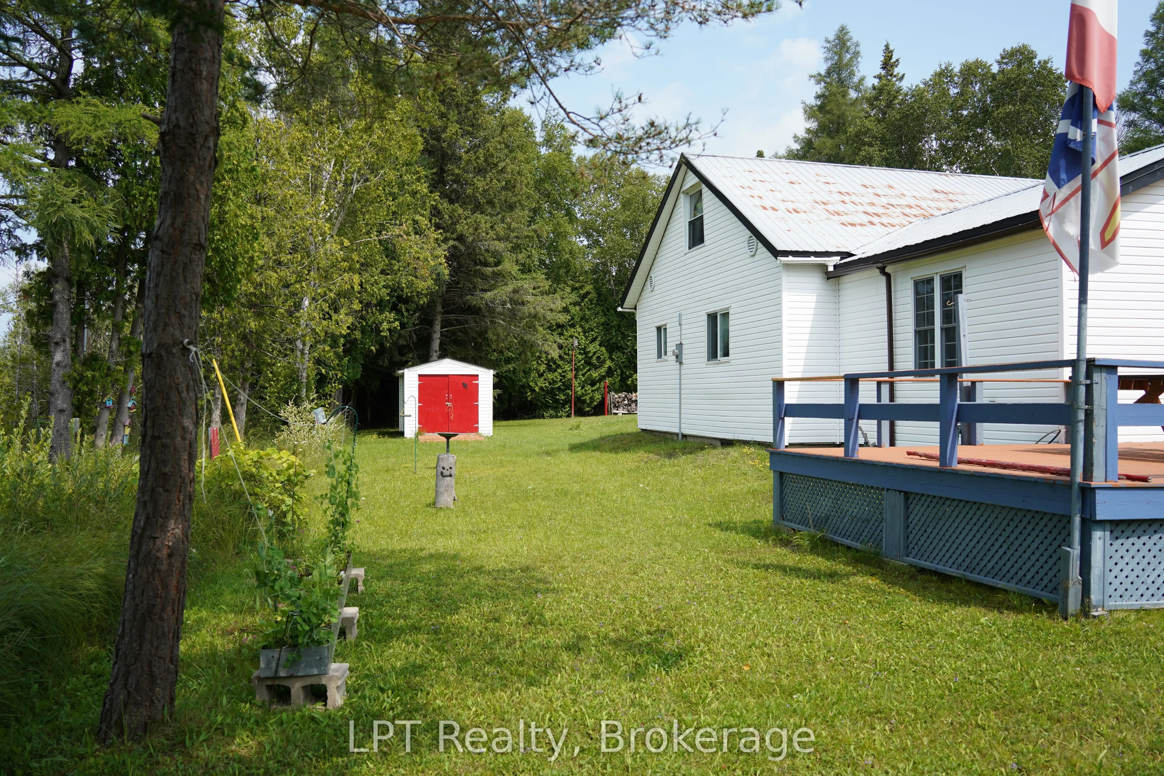 621 Huron Road