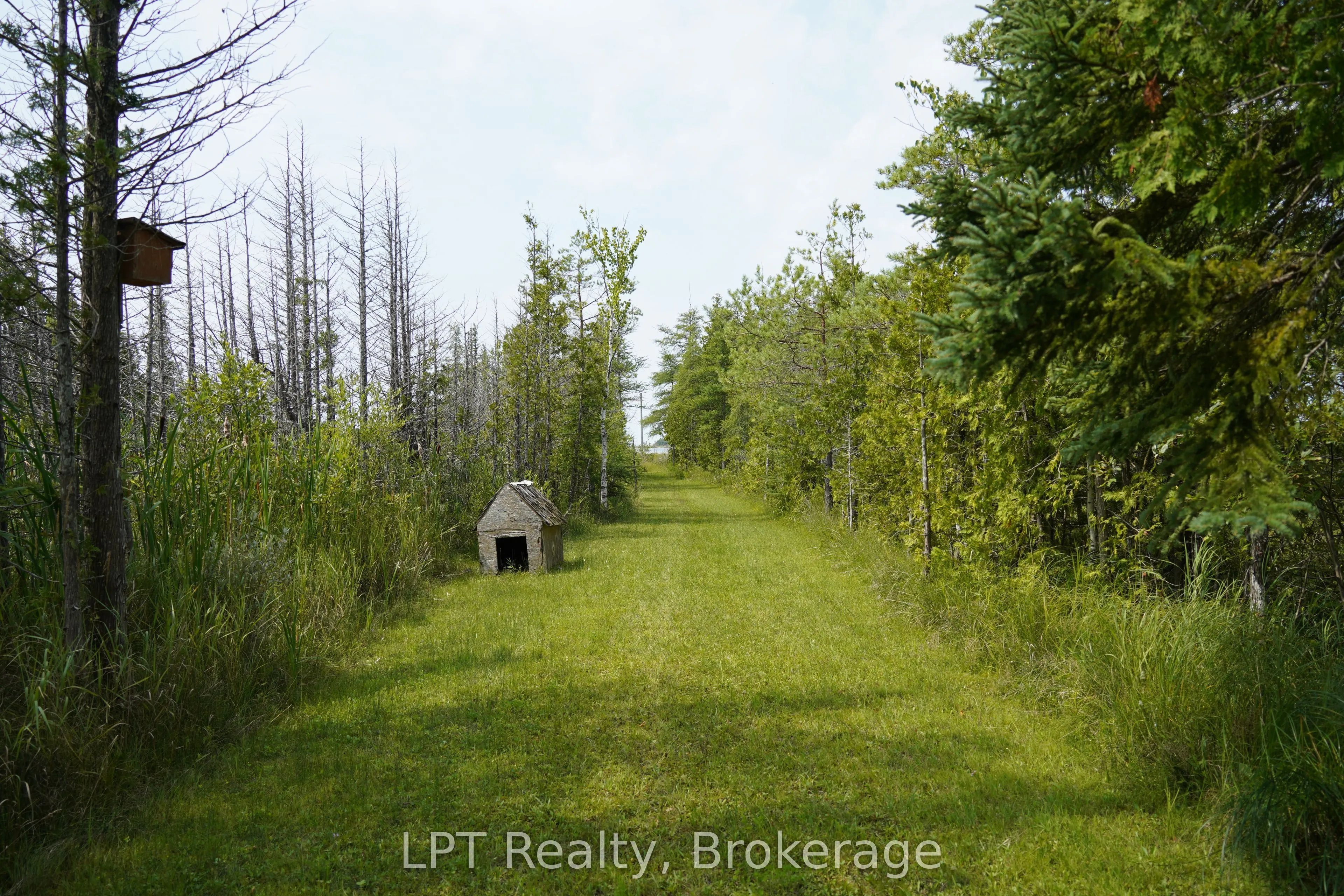 621 Huron Road