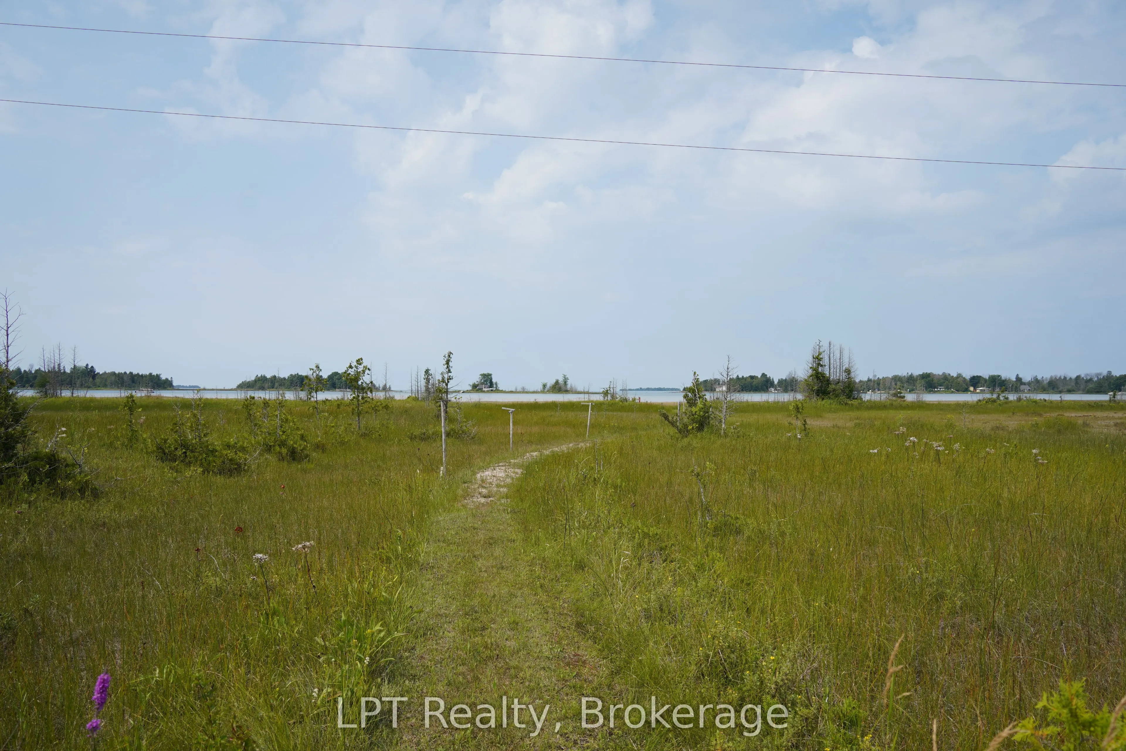 621 Huron Road