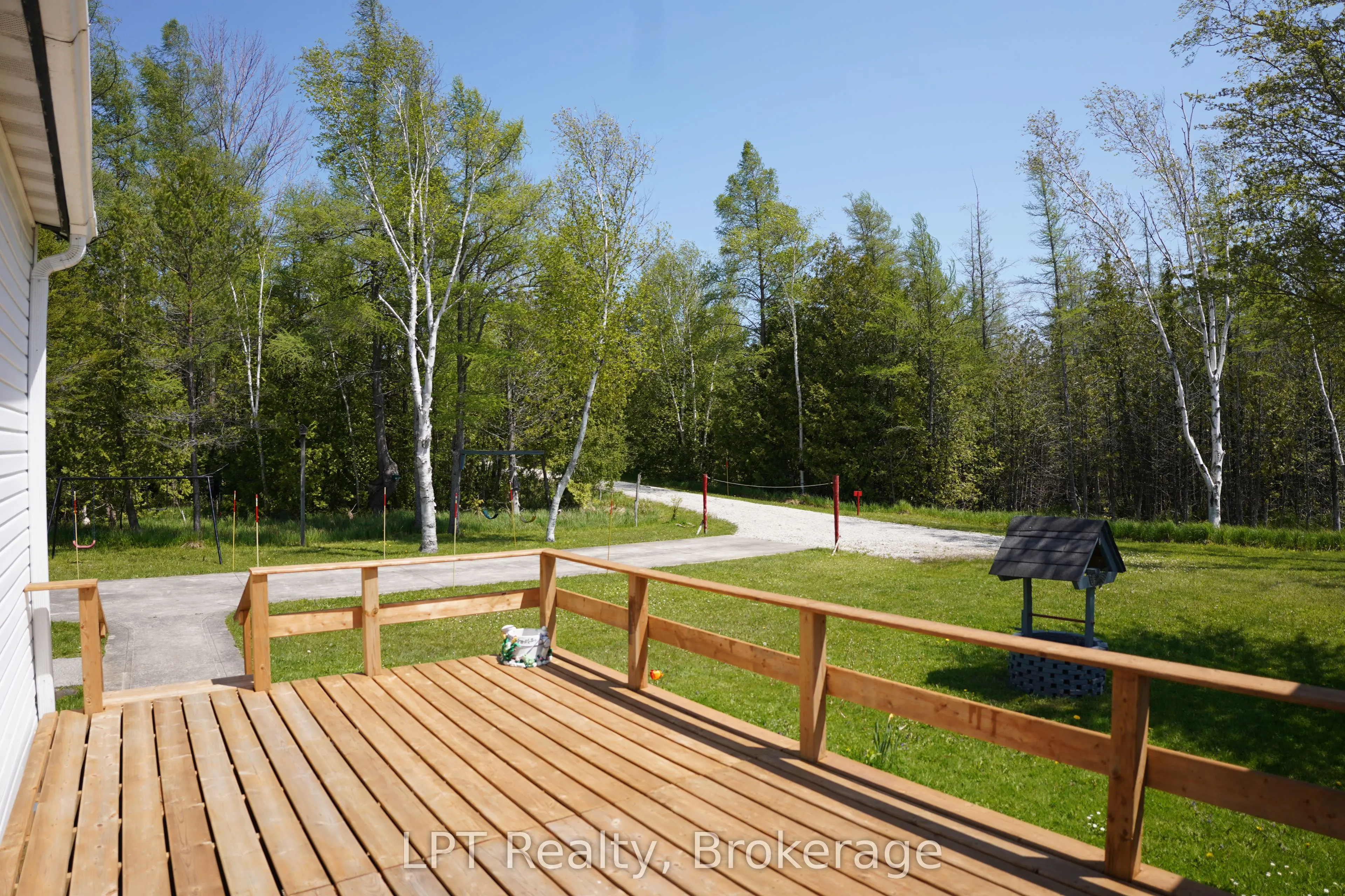 621 Huron Road